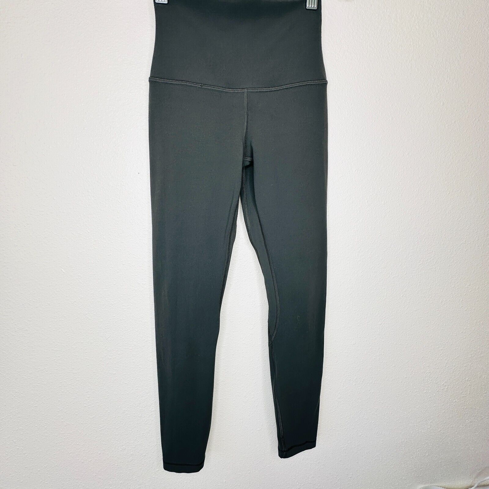Lululemon Lululemon Slate Gray High-Waist Yoga Pants 2 Size 26" / US 2 / IT 38 - 5 Thumbnail