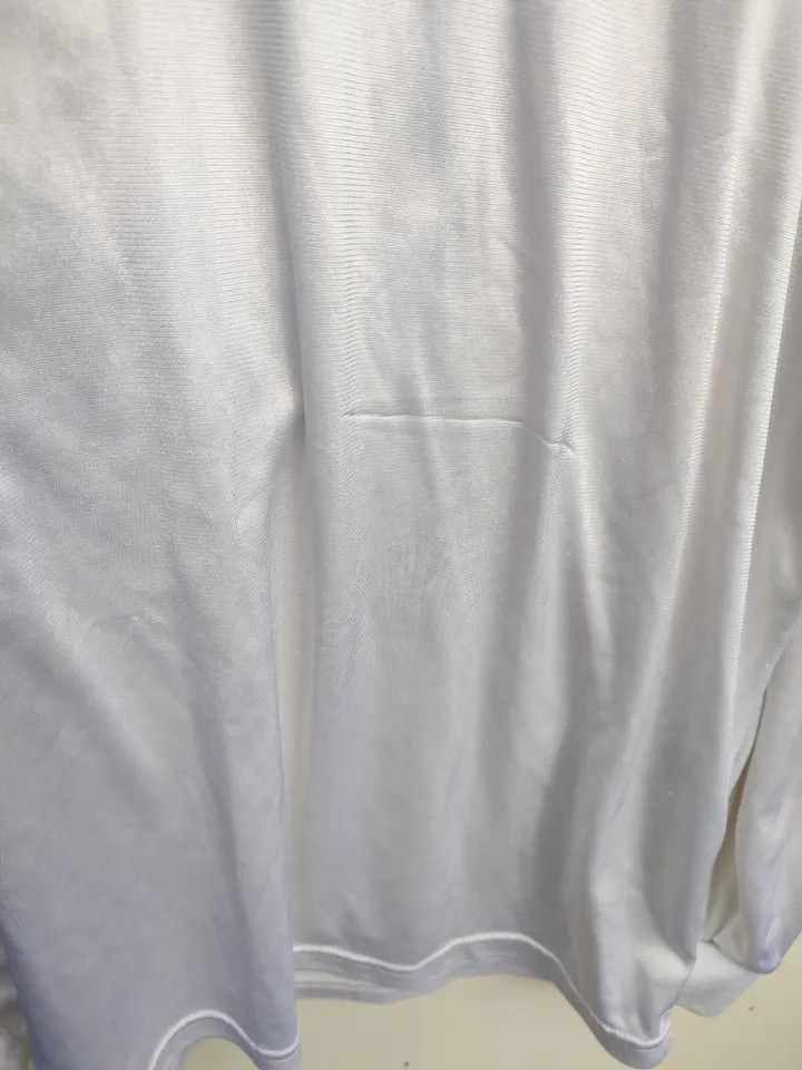 Adidas Adidas Equipment Vintage FOOTBALL Kit SHIRT Raiffeisenbank Size US XL / EU 56 / 4 - 3 Thumbnail