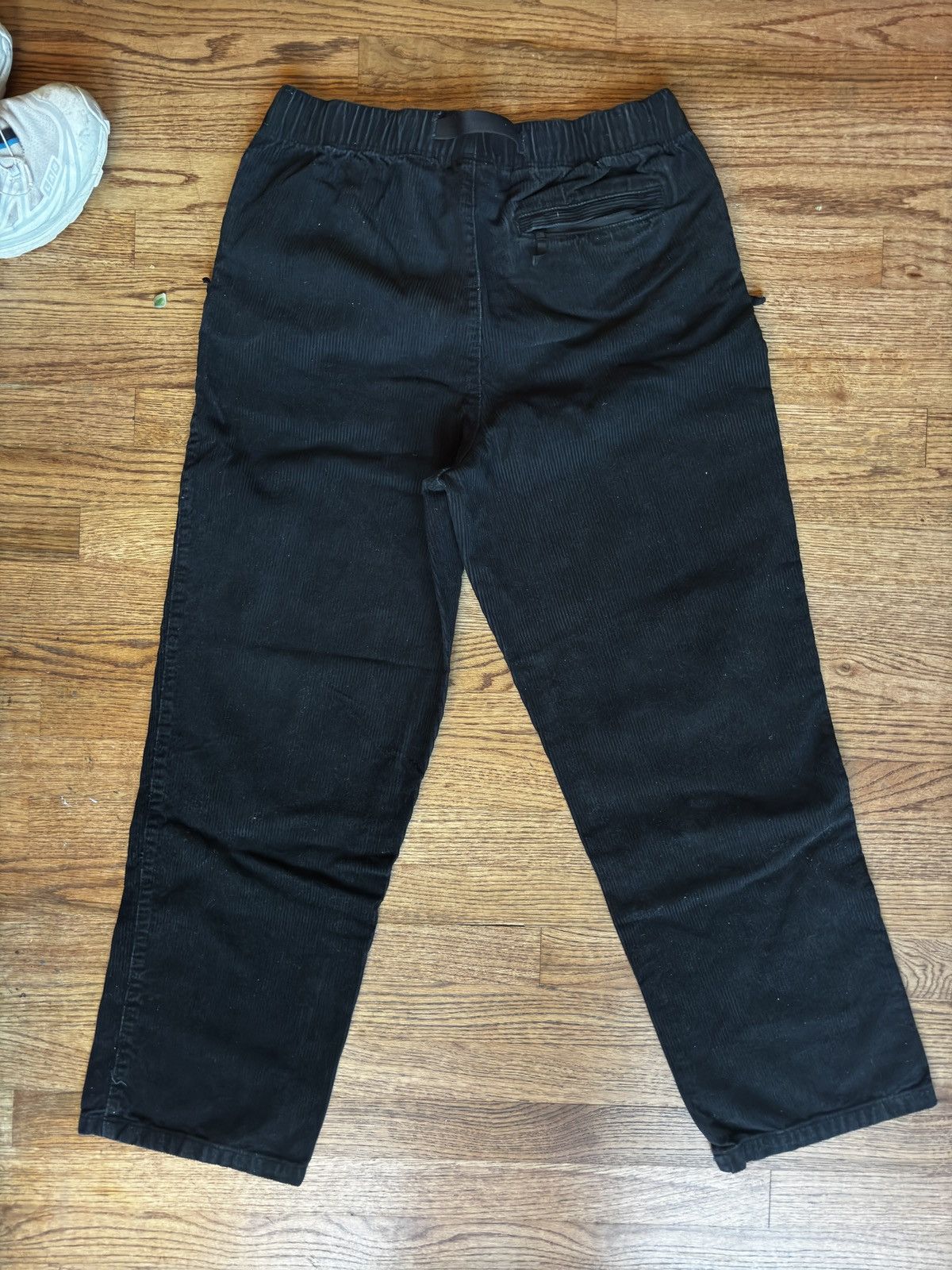Vintage Black corduroy relaxed fit pants Size US 32 / EU 48 - 2 Thumbnail