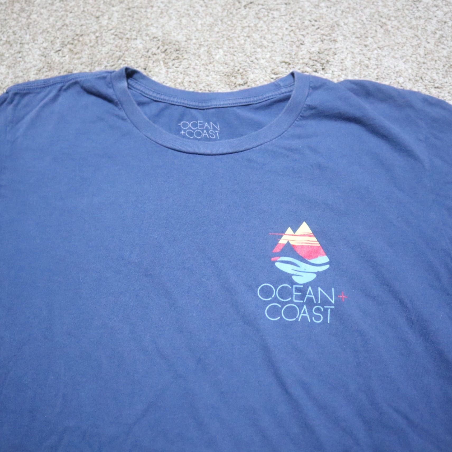 Vintage Ocean & Coast T-Shirt Men's Short Sleeve Hiking Camping Blue Adult M Graphic Print American Size US M / EU 48-50 / 2 - 2 Thumbnail