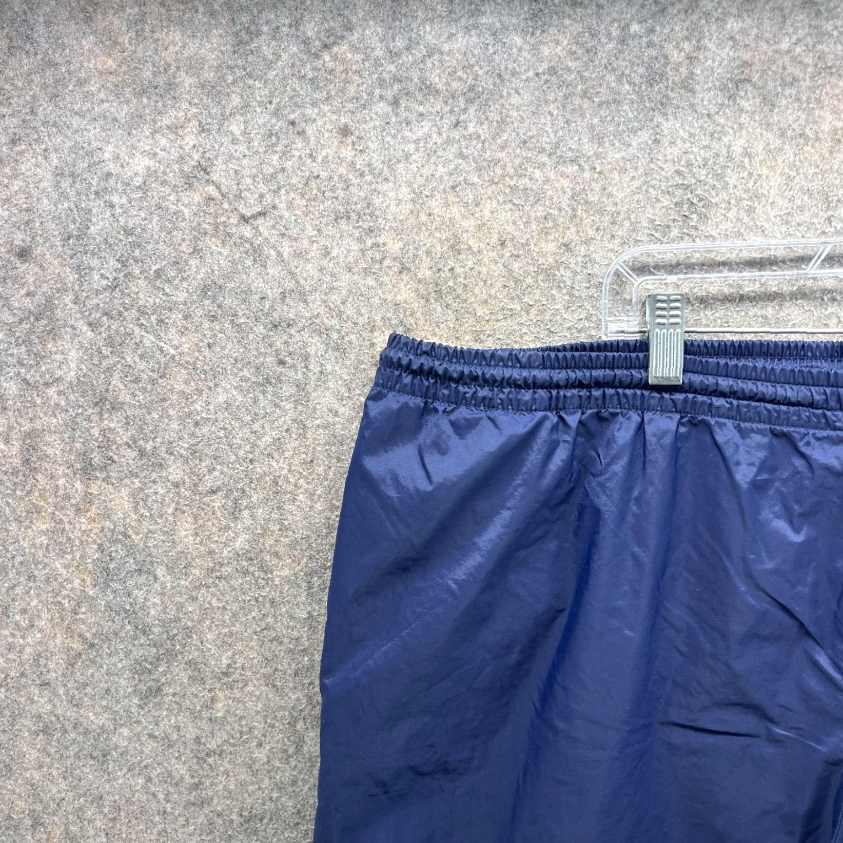 Nike VINTAGE Nike Pants Mens 2XL Blue Nylon Track 90s Side Stripe Athletic Lightweight Elastic Waist 31 Inseam Mens Size US 39 - 7 Thumbnail