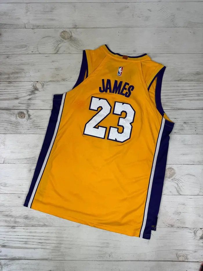 Nike Nike Los Angeles Lakers James #23 NBA Jersey Basketball Size US L / EU 52-54 / 3 - 12 Thumbnail