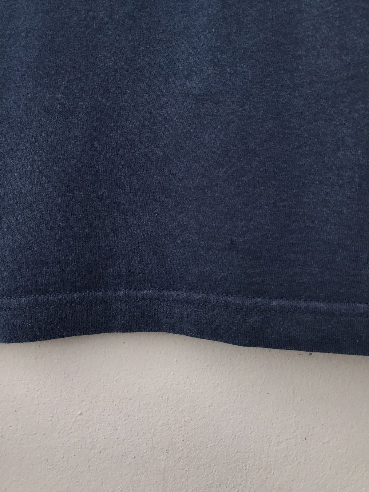 Vintage Vintage 90s Bruce Lee One Inch Punch backhit Tee Size US L / EU 52-54 / 3 - 11 Thumbnail