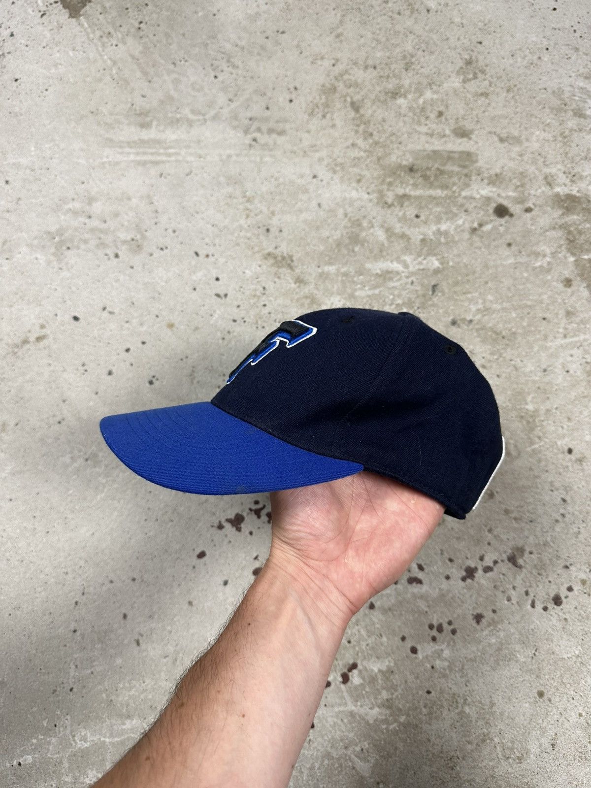 NCAA Vintage Y2K Florida Gators Navy Hat Cap University NBA Size ONE SIZE - 3 Thumbnail