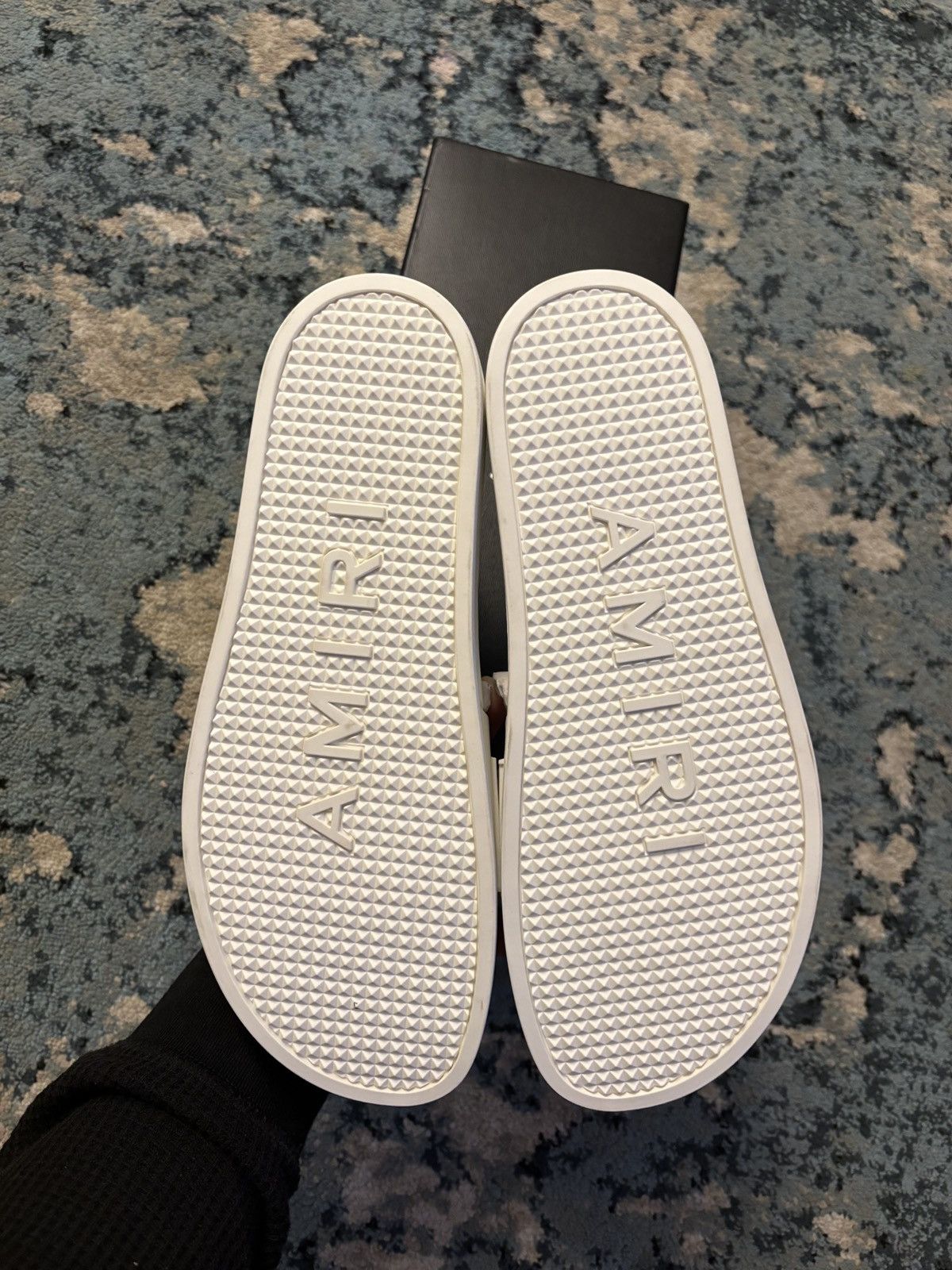 Amiri Amiri Logo Pool White Slides Size 11 Brand New Og All Size US 11 / EU 44 - 4 Thumbnail