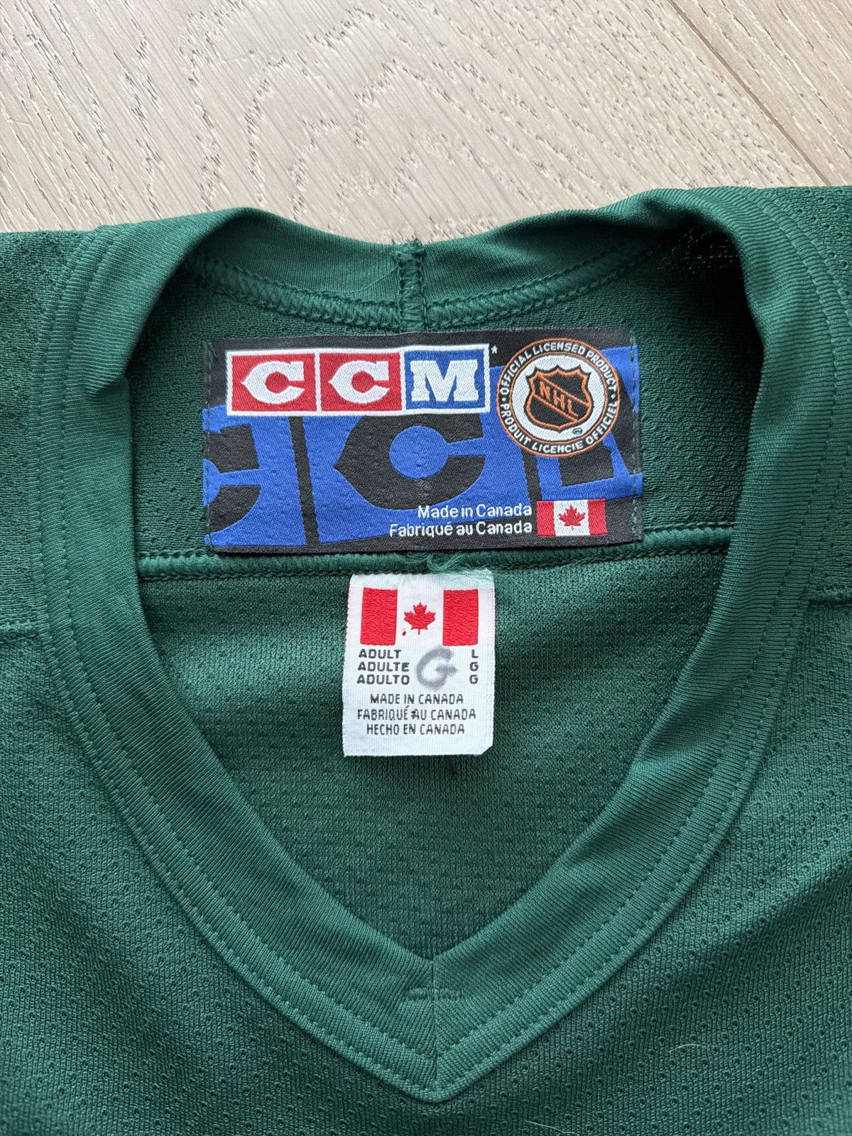 NHL Vintage CCM Dallas Stars Practice Jersey NHL Size US L / EU 52-54 / 3 - 3 Thumbnail