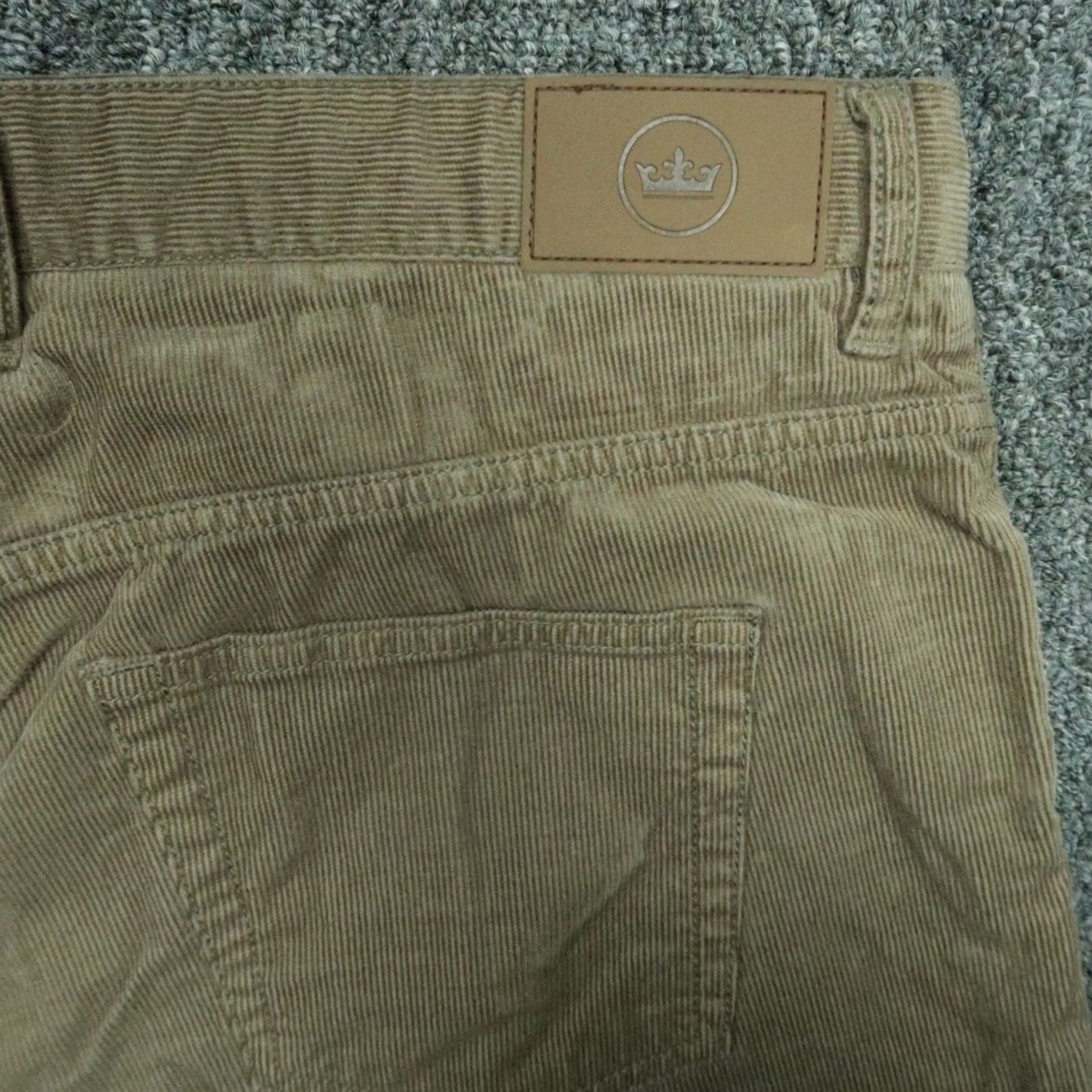 Peter Millar Peter Millar Pants Men 38x34 Green Superior Corduroy 5-Pocket Chino Straight Slim? (note: cannot assume) Size US 38 / EU 54 - 6 Thumbnail