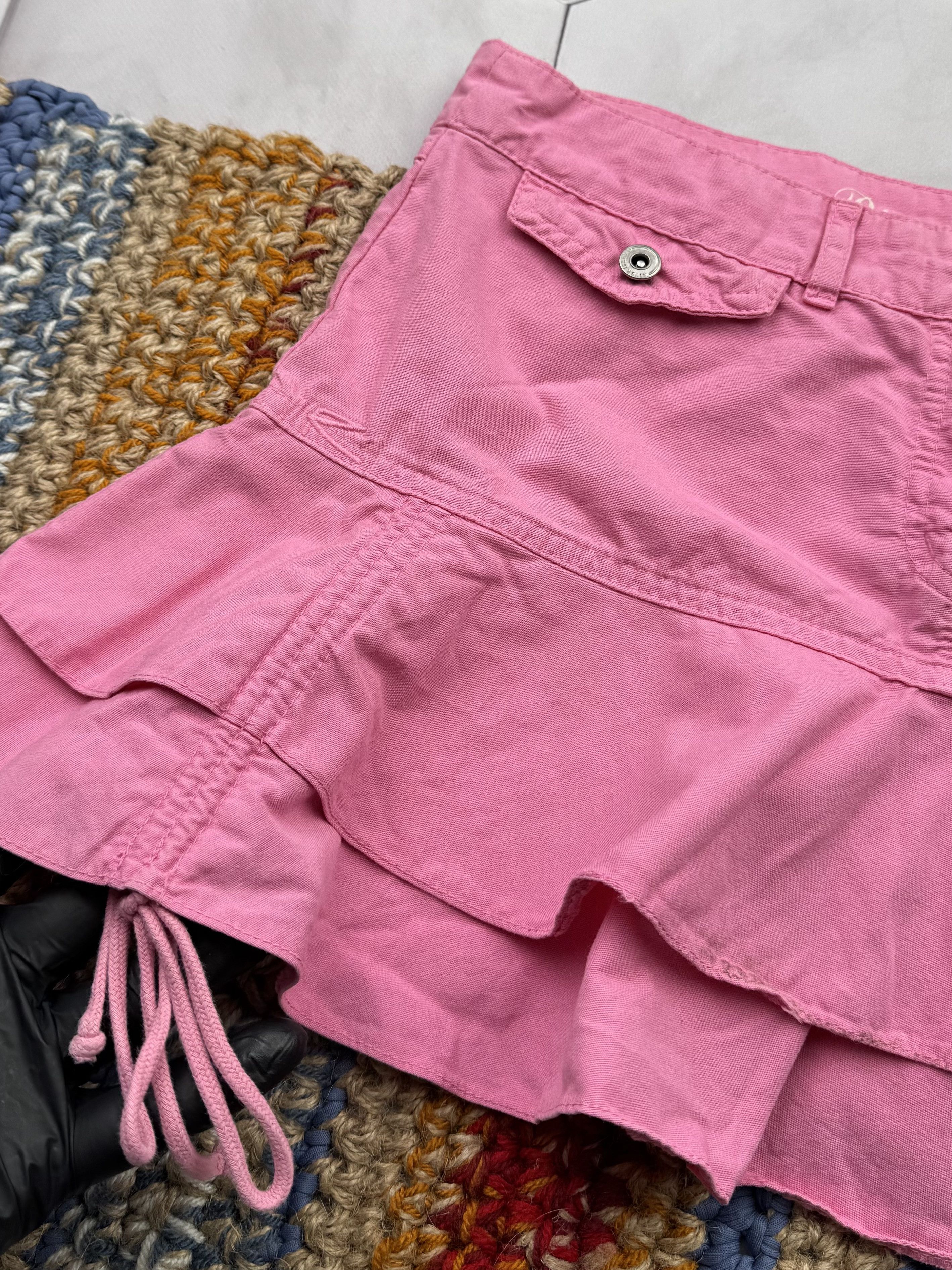 Vintage Vintage Flare Mini Skirt With Bondage (E4) Size 28" / US 6 / IT 42 - 2 Thumbnail