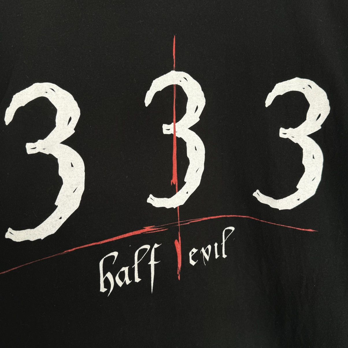 Vintage Vintage 90s 333 Half Evil Rare Design T Shirt Size US L / EU 52-54 / 3 - 4 Thumbnail