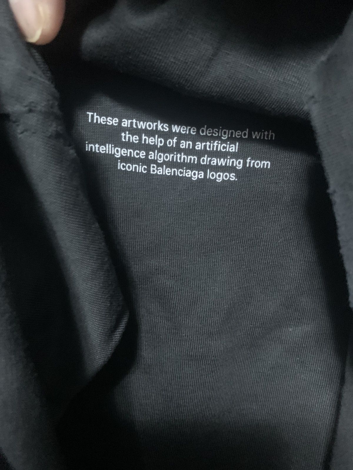 Balenciaga Balenciaga ai generated tee Size US L / EU 52-54 / 3 - 14 Thumbnail