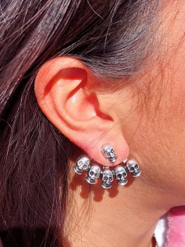 Jewelry × Vintage Vintage Gothic Multiple Skeleton Earrings Size ONE SIZE - 2 Thumbnail