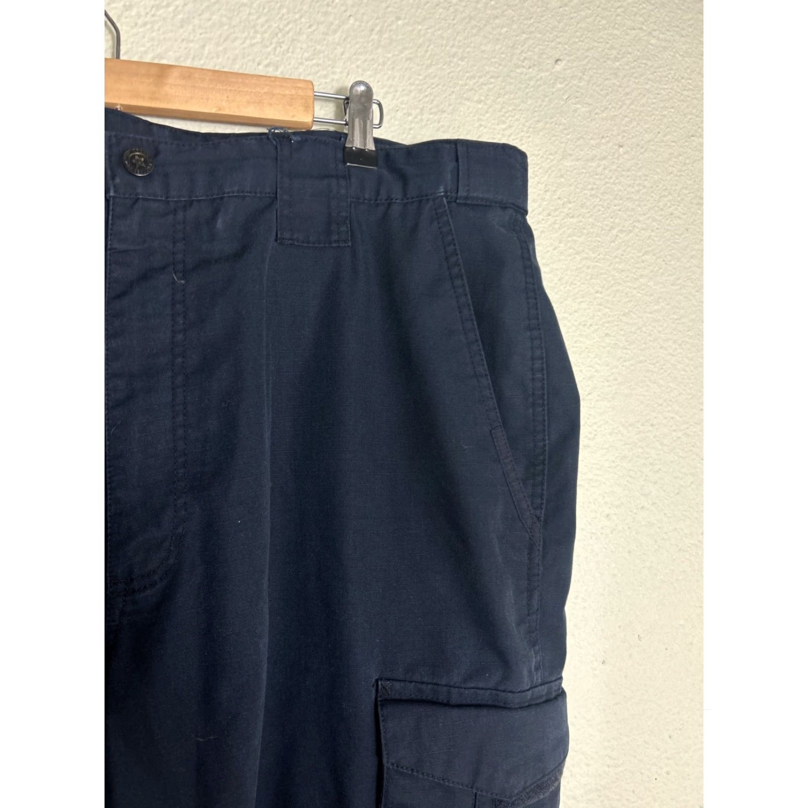 Propper **PROPPER Mens Tactical Cargo Pants Size 40 Navy Blue** User: PROPPER Mens Tactical Cargo Pants Size 40 Navy Blue Size US 40 / EU 56 - 6 Thumbnail