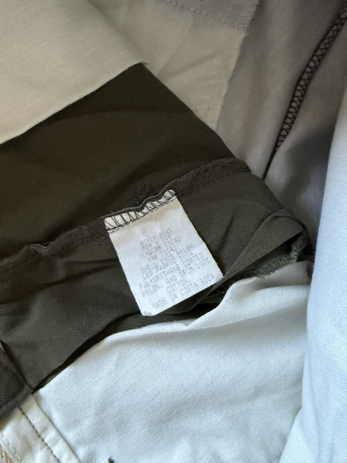 L.L. Bean L.L. Bean Men's Dark Green Cargo Pants Size US 34 / EU 50 - 8 Thumbnail