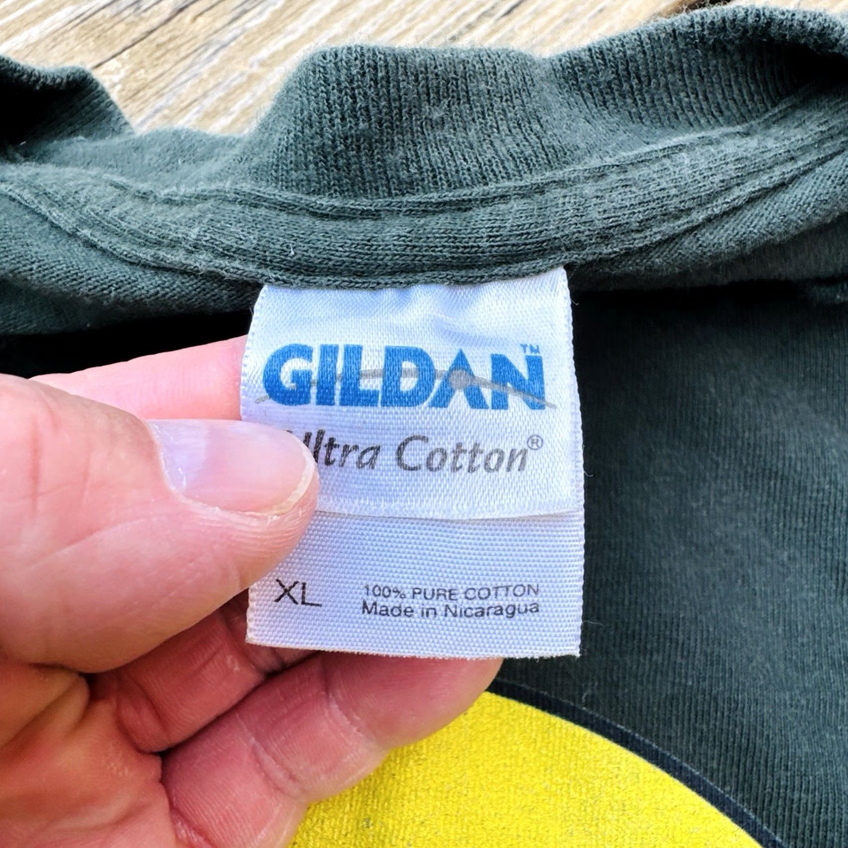 Gildan VINTAGE Green Hornet Shirt Mens XL Logo Green 90s TV Show Tee Size US XL / EU 56 / 4 - 5 Thumbnail