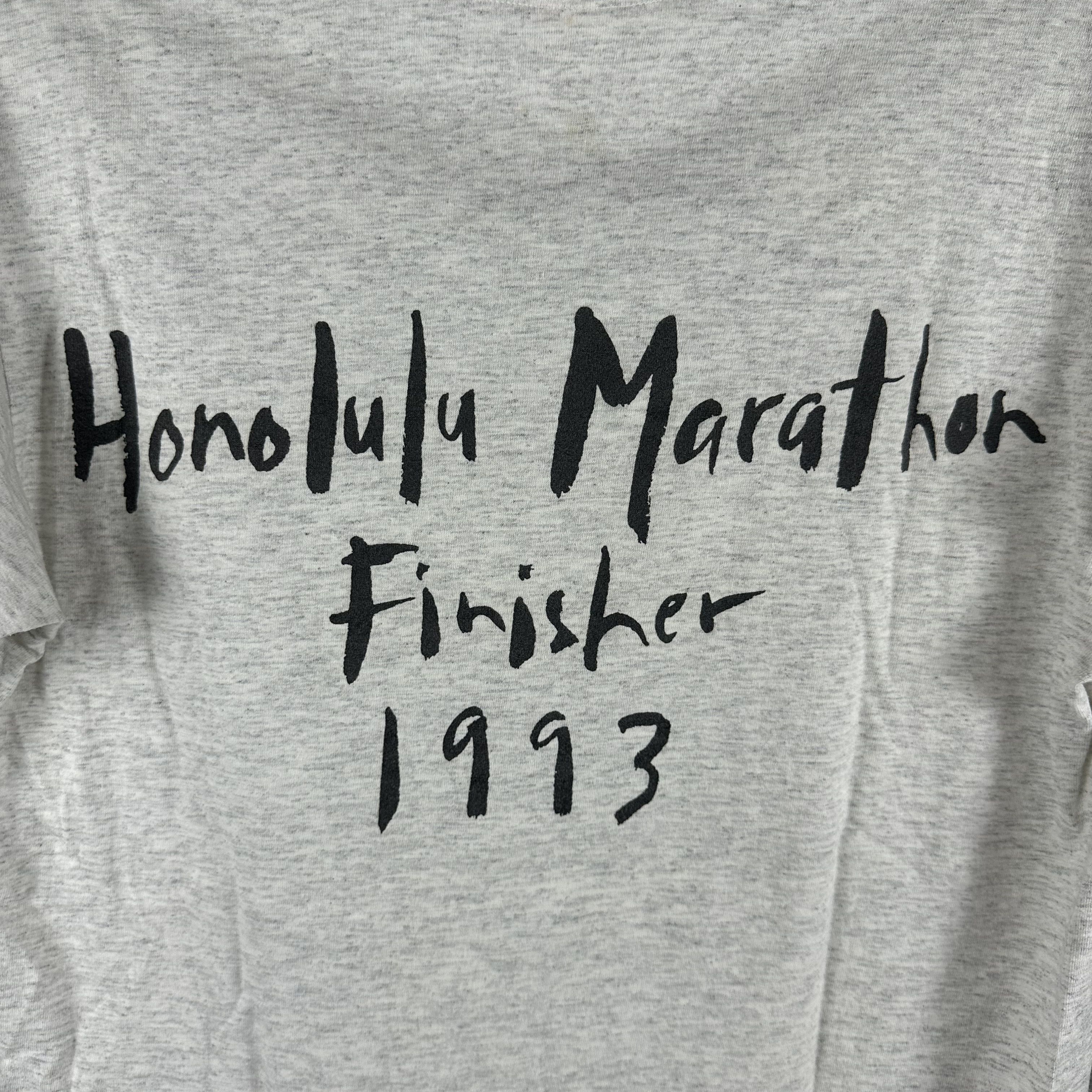 Vintage Vintage 1993 Nike Honolulu Marathon Finisher Running T-shirt Size US M / EU 48-50 / 2 - 4 Thumbnail