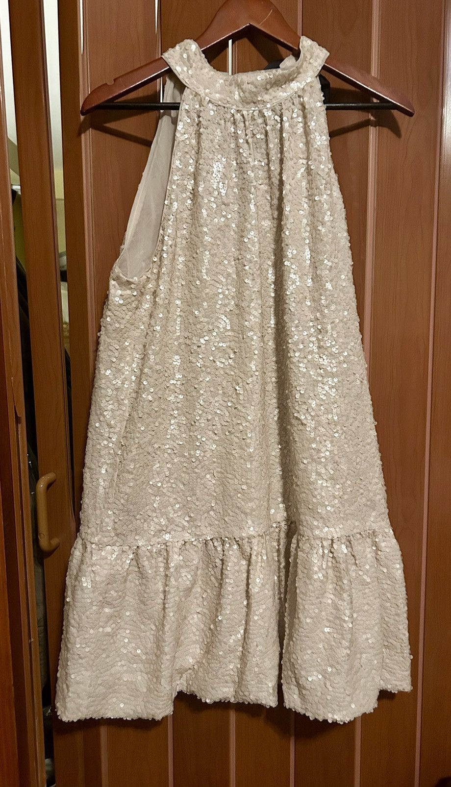 H&M H& M sold out white sequin bow back dress Size M / US 6-8 / IT 42-44 - 3 Thumbnail