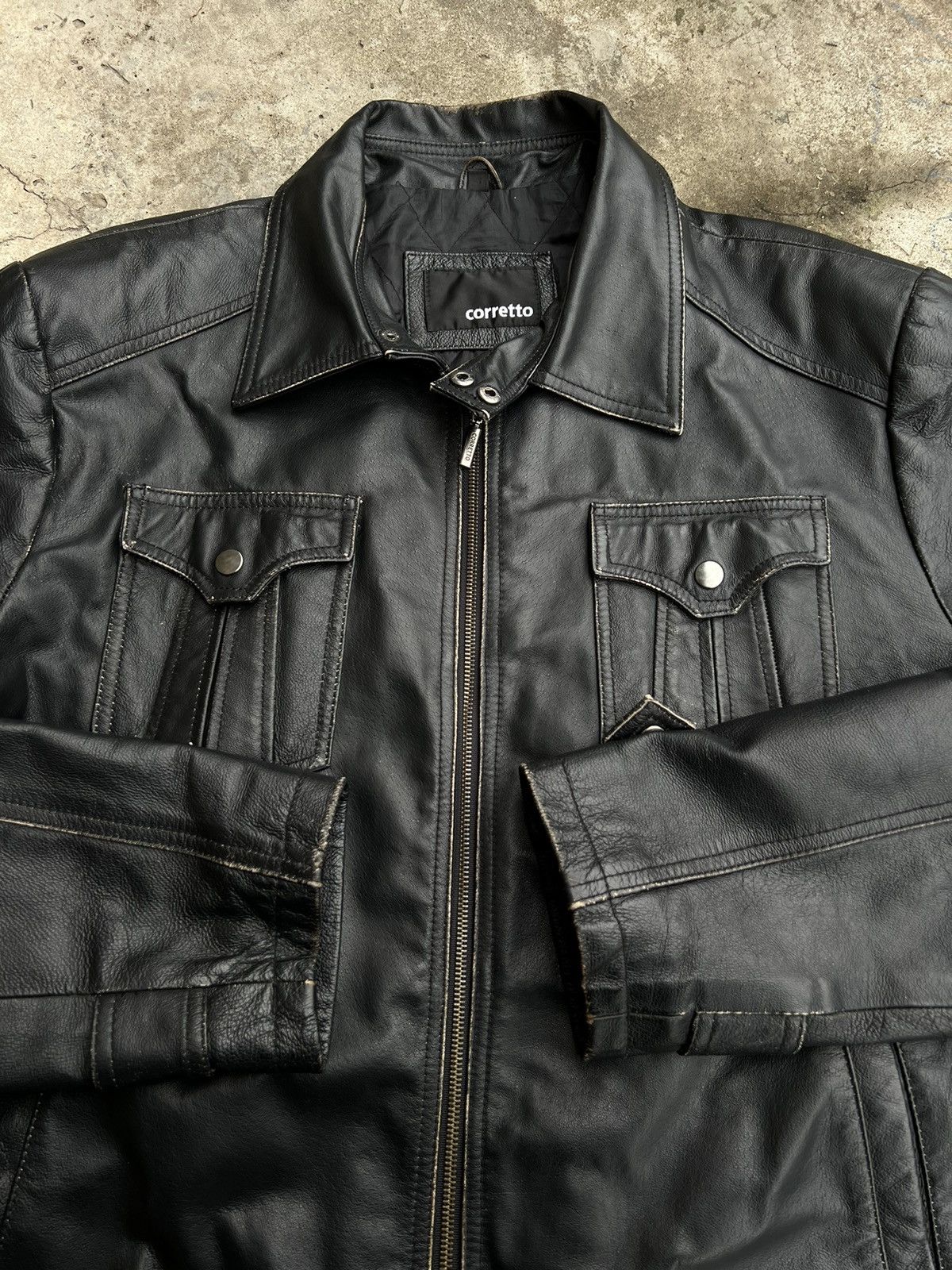 Vintage Vintage Boxy Genuine Leather Jacket Size US L / EU 52-54 / 3 - 4 Thumbnail