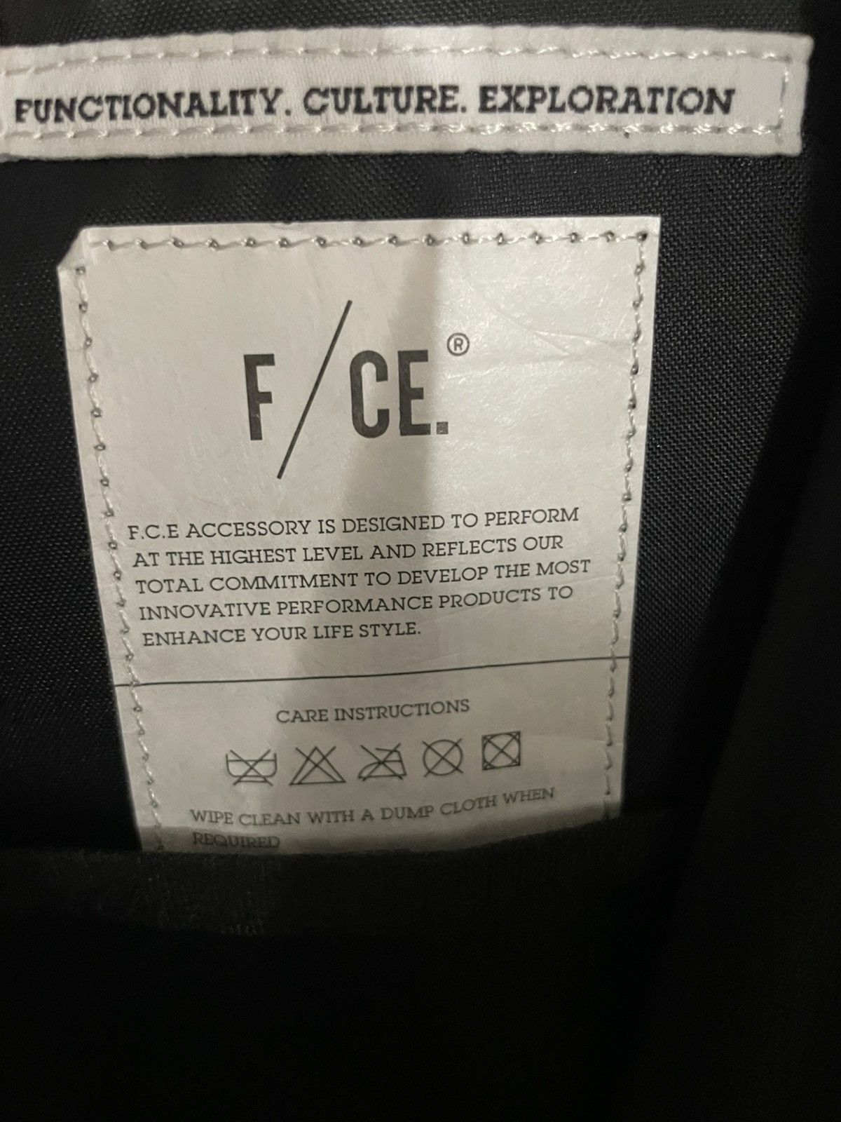 F/CE F/CE 3 points slinger bag Size ONE SIZE - 4 Thumbnail