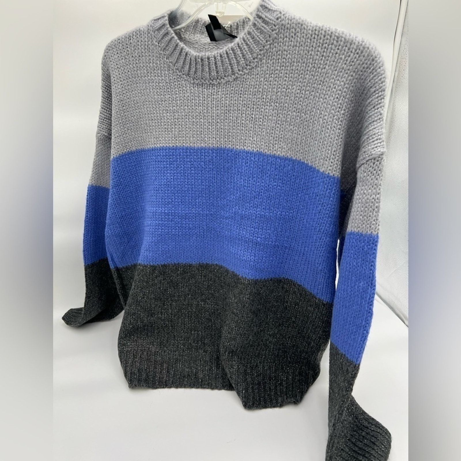 Urban Outfitters Lumiere Urban Outfitters Crewneck Sweater Grey Blue Black Size L / US 10 / IT 46 - 2 Thumbnail