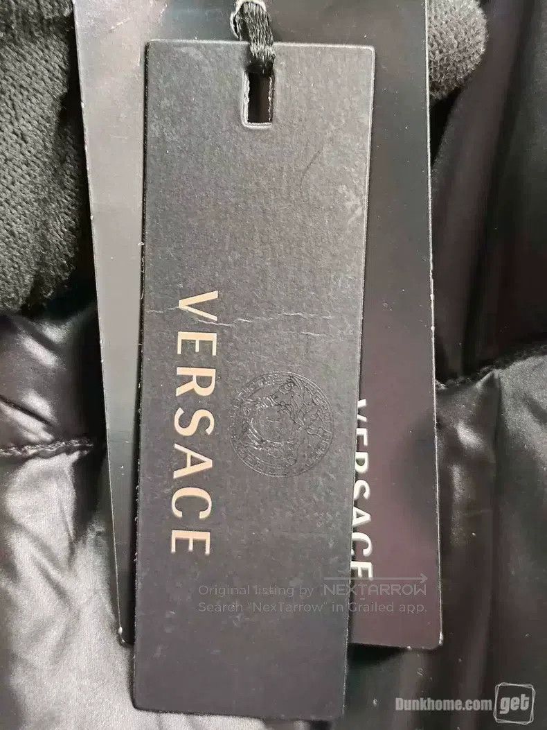 Versace Versace Bright leather thick hooded down jacket Size US M / EU 48-50 / 2 - 5 Thumbnail
