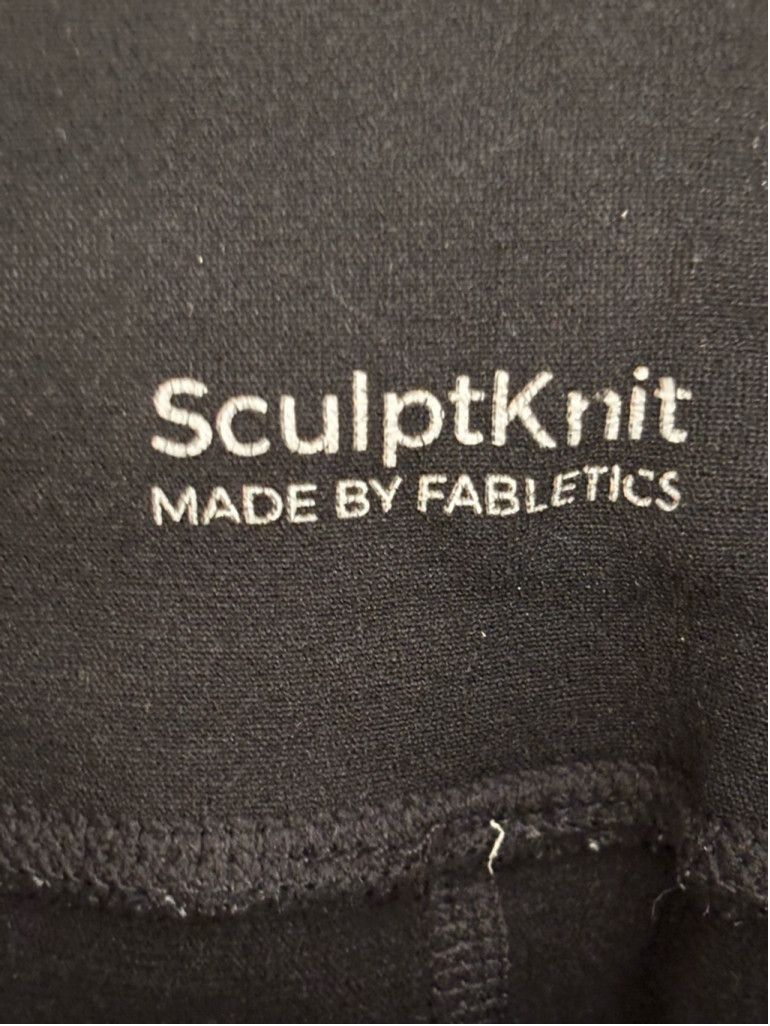 Fabletics Women's Fabletics Sculpknit Black Leggings Size S Size 25" / US 0 / IT 36 - 8 Thumbnail