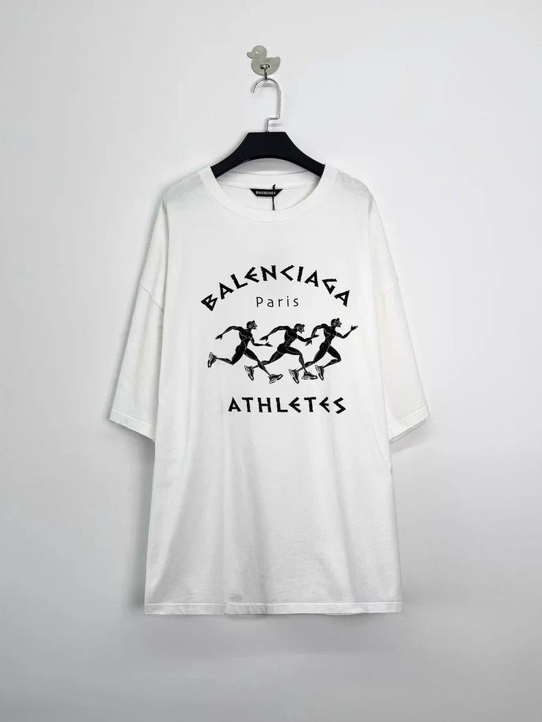 Balenciaga Balenciaga White Marathon Running Pattern Letter logo Shor Size US L / EU 52-54 / 3 - 1 Thumbnail