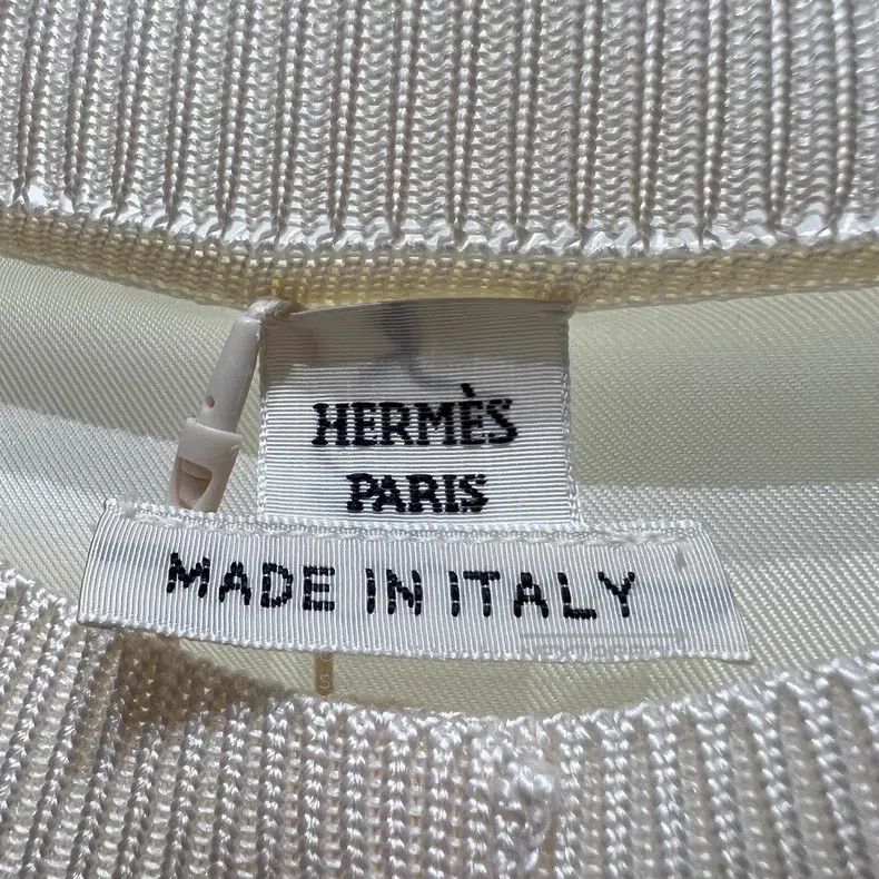 Hermes Hermes Back Pig Nose Pattern Single Breasted Cardigan Size XXS / US 00 / IT 34 - 3 Thumbnail