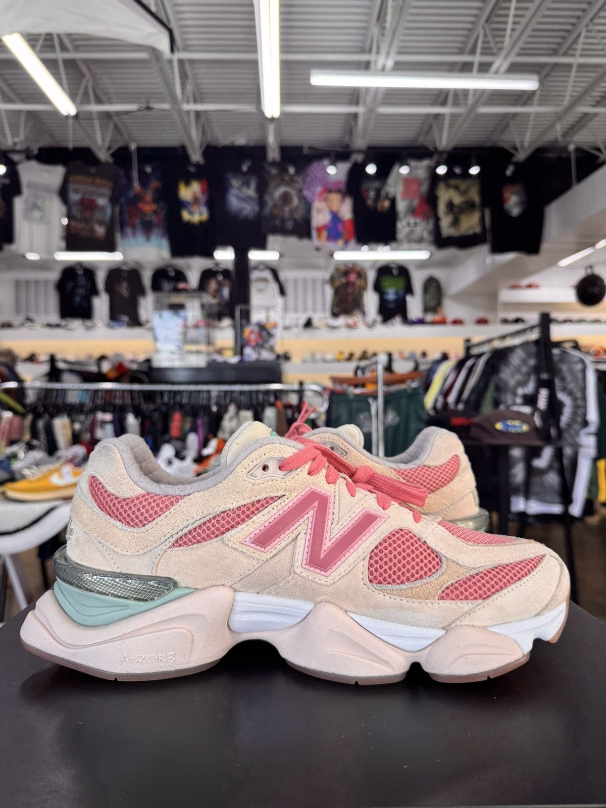 New Balance New Balance 9060 Joe Freshgood Cookie Pink Size 10 (2022) Size US 10 / EU 43 - 3 Thumbnail