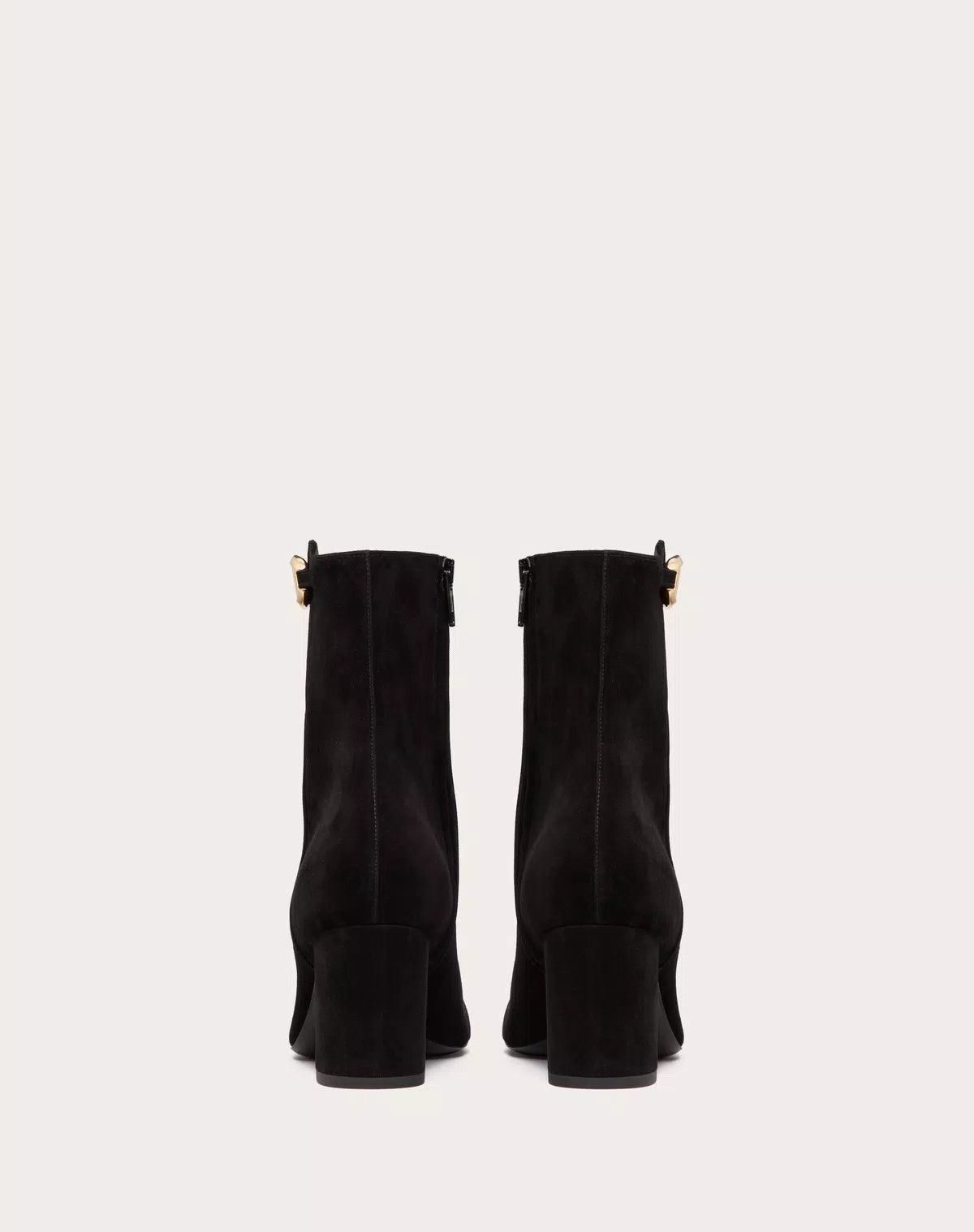 o1s1wg110625 Vlogo Bold Edition Suede Ankle Boot in Black