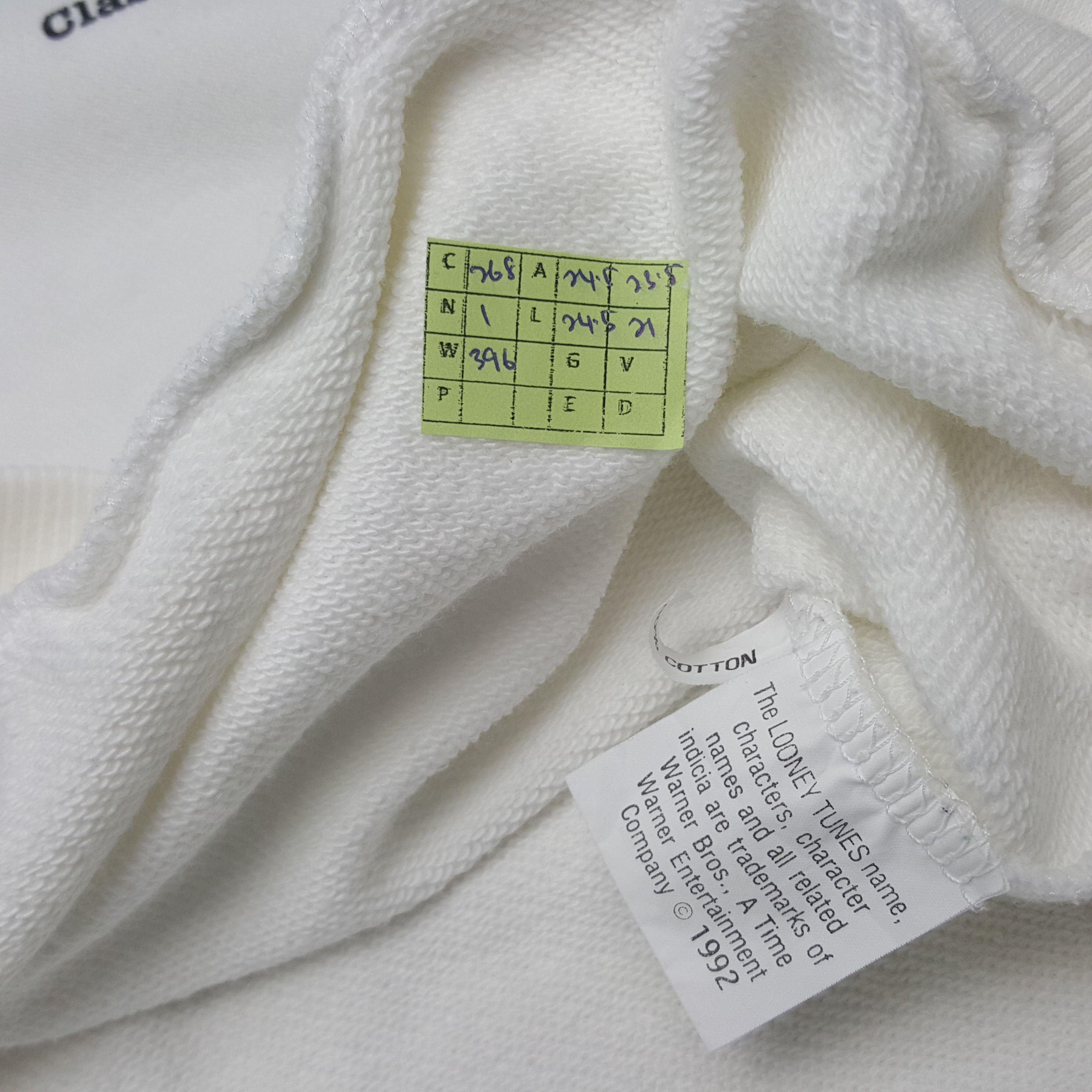 Vintage × Warner Bros Vintage Lonney Tunes Warner Bros Characters Sweatshirt Size US L / EU 52-54 / 3 - 6 Thumbnail