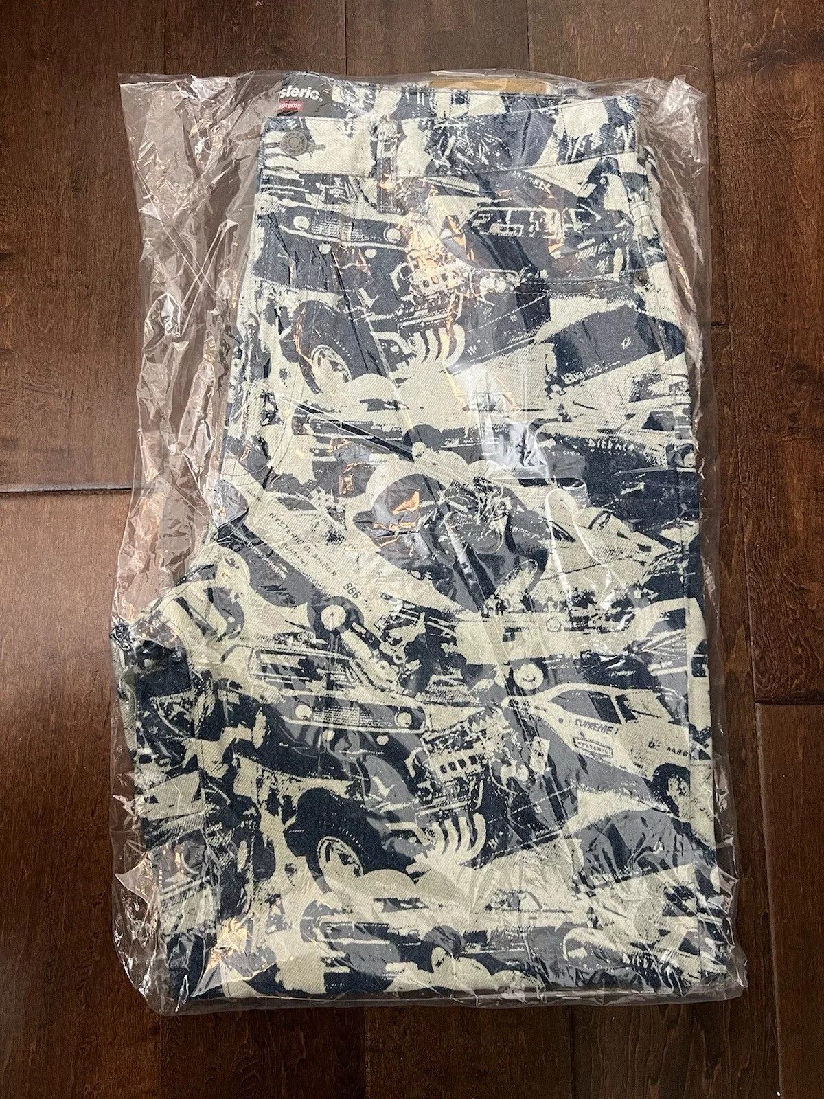 パンツ Supreme x HYSTERIC GLAMOUR Track Pants Supreme x HYSTERIC GLAMOUR Spring 2021 Collab | Hypebeast