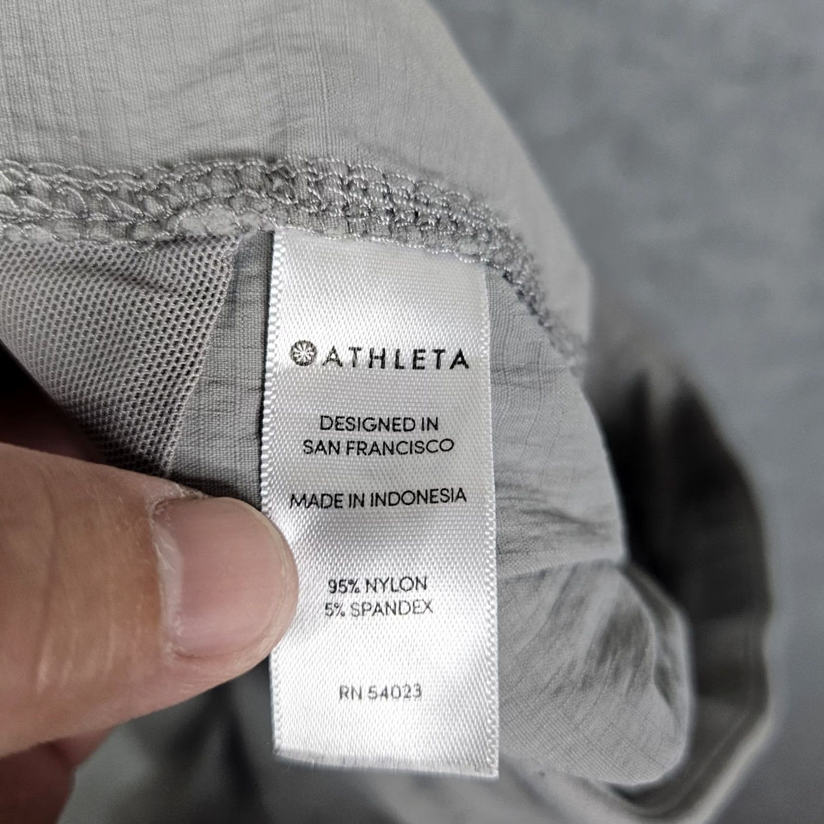 Athleta ATHLETA Women’s Light Gray Outdoork Hiking Shorts Size 4 Size 27" / US 4 / IT 40 - 4 Thumbnail