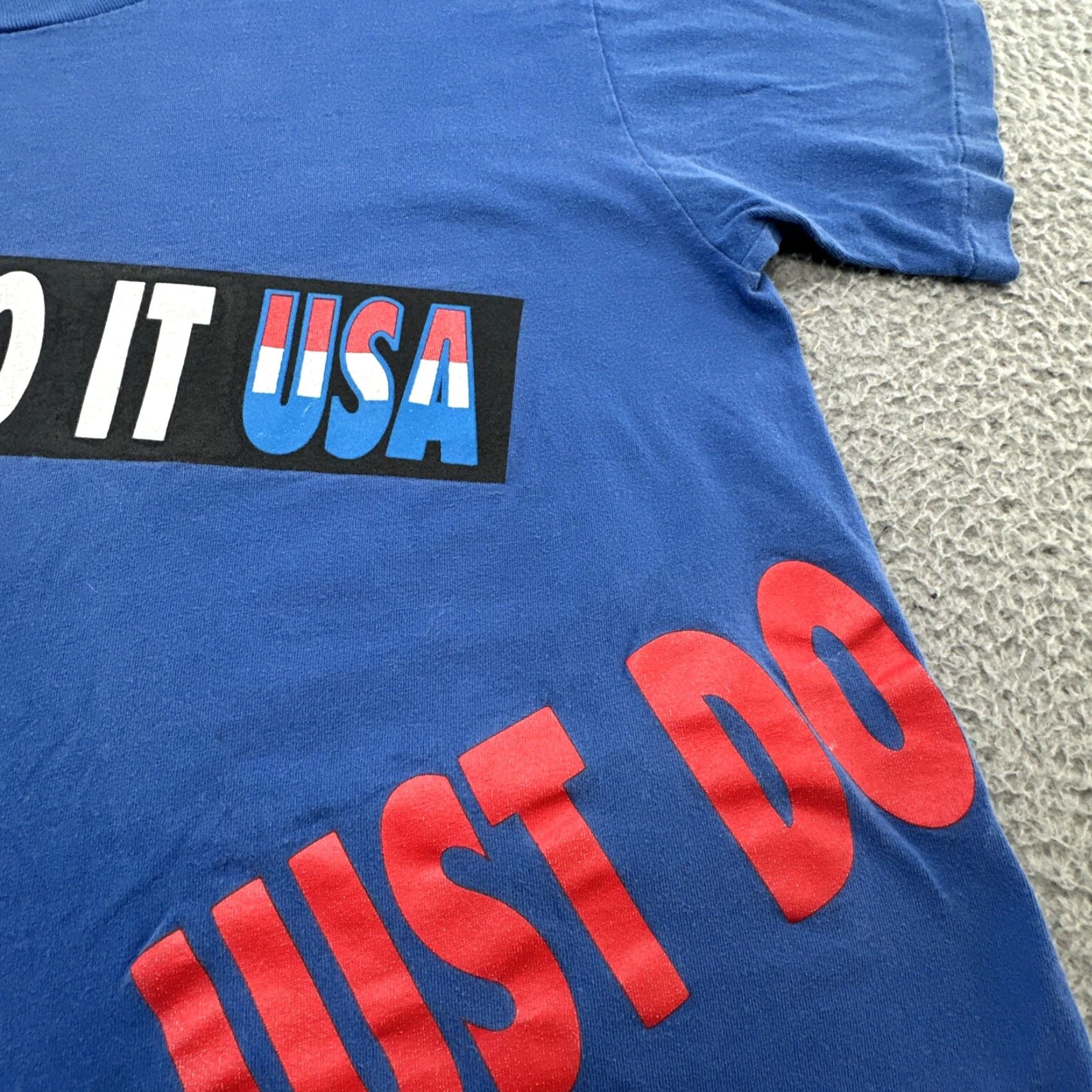 Nike VINTAGE Nike Just Do It T-Shirt Large Mens Blue 80s Made In USA Single Stitch Basketball Shirt Size US L / EU 52-54 / 3 - 7 Thumbnail