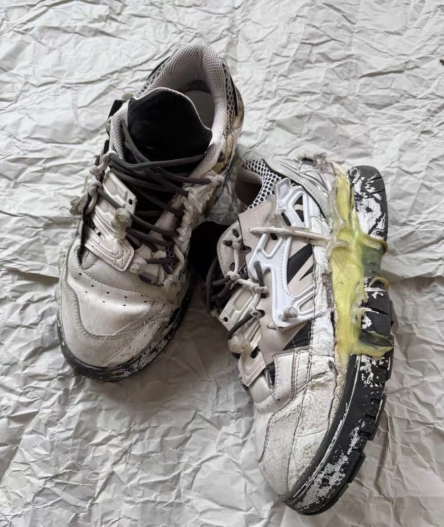 Maison Margiela Maison Margiela dirty sneakers / slime sneakers Size US 9.5 / EU 42-43 - 3 Thumbnail