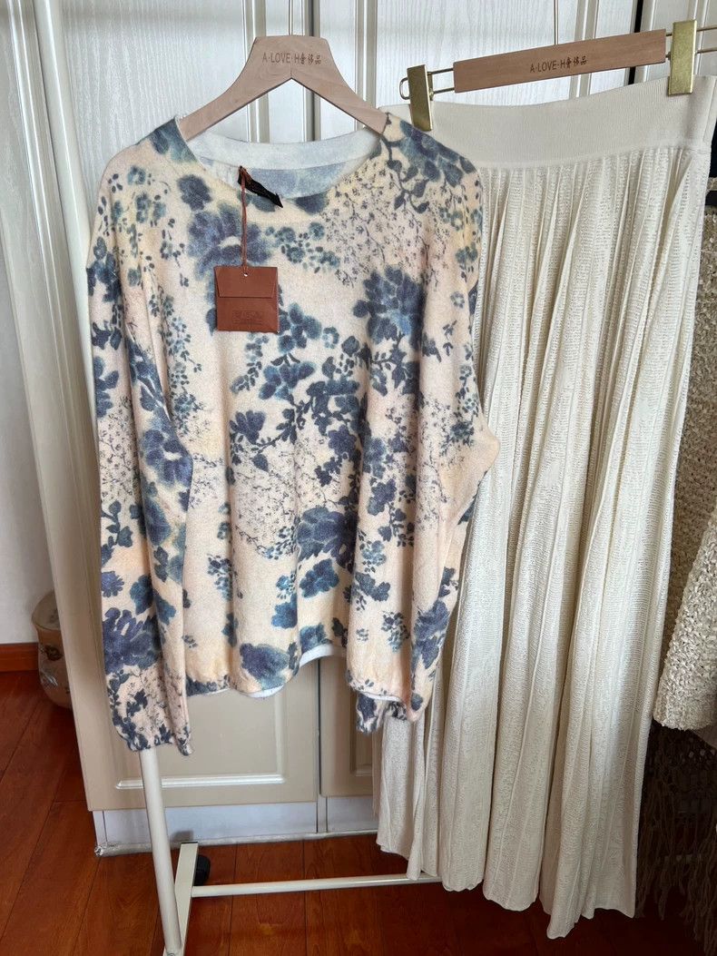 Loro Piana LORO PIANA Cashmere ink dyed floral sweater Size M / US 6-8 / IT 42-44 - 7 Thumbnail