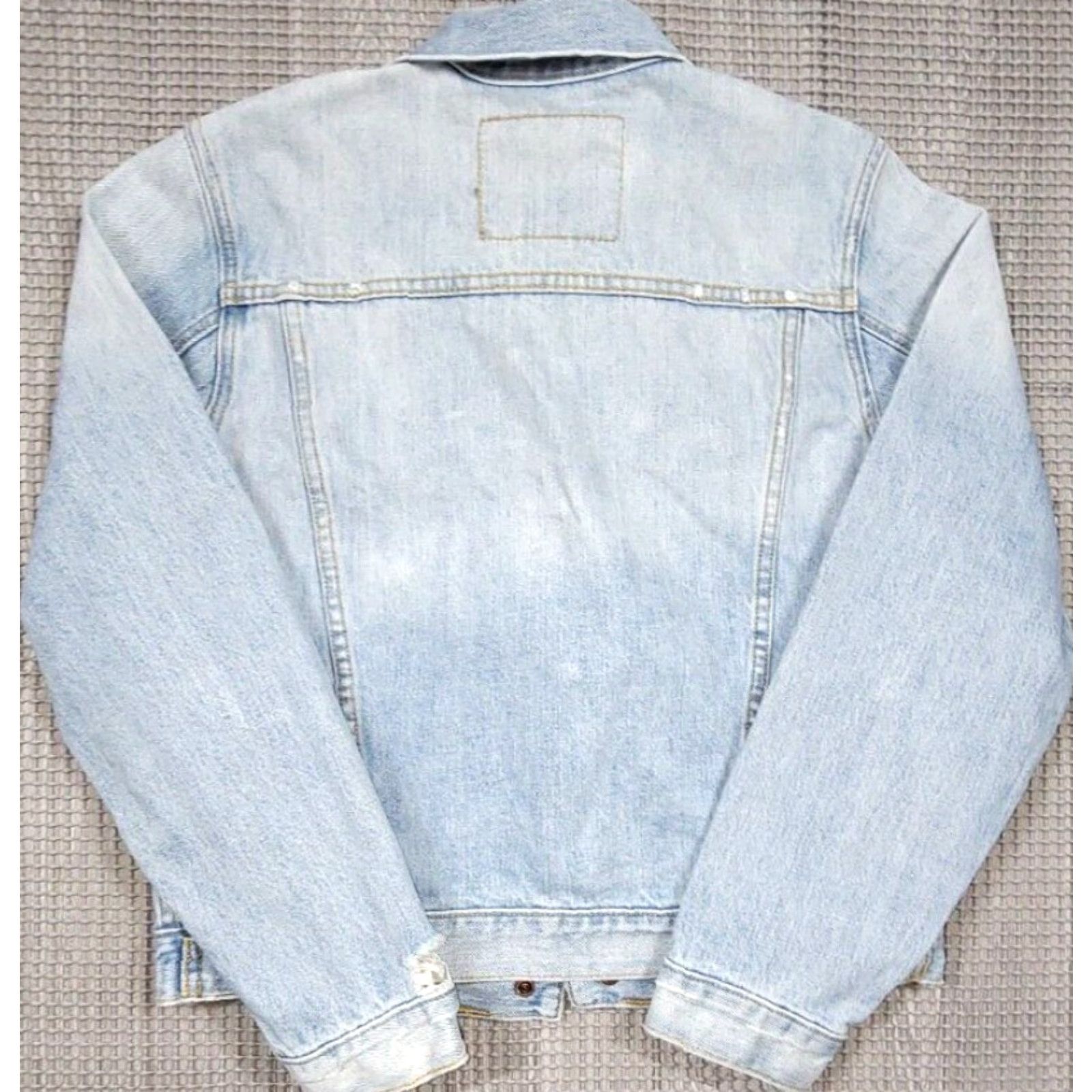 Abercrombie & Fitch VINTAGE Abercrombie & Fitch Distressed Blue Denim Trucker Jacket Women L Heavyweight jacket Blue 90s Grunge Embroidered Logo... Size L / US 10 / IT 46 - 7 Thumbnail