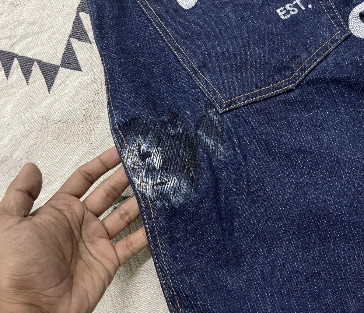 Beauty Beast 00s UNDISPUTED CHAMP GENUINE PRODUCT EMBROIDERED LOGO JEANS Size US 35 - 6 Thumbnail