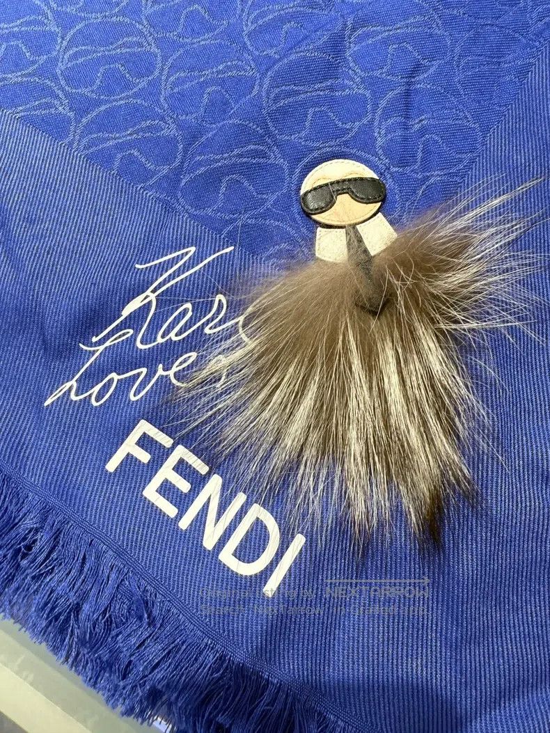 Fendi Fendi size 140*140cm Blue Scarf, Galeries Lafayette Exclusi Size ONE SIZE - 2 Thumbnail
