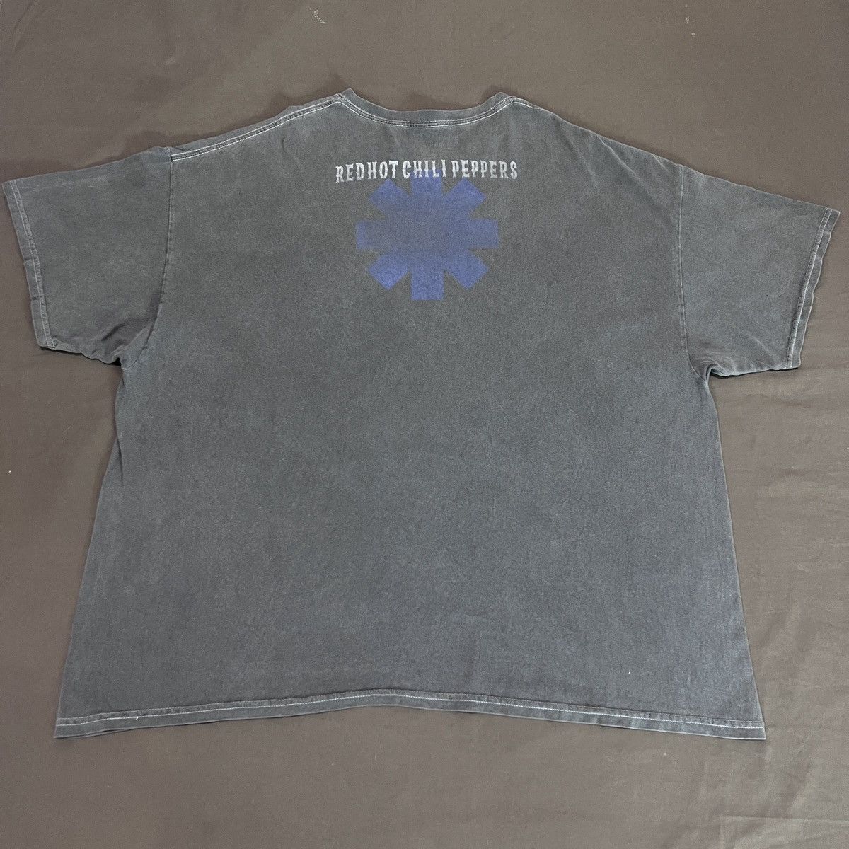 Band Tees Red Hot Chili Peppers Promo Tee 2XL Faded Size US XXL / EU 58 / 5 - 8 Thumbnail
