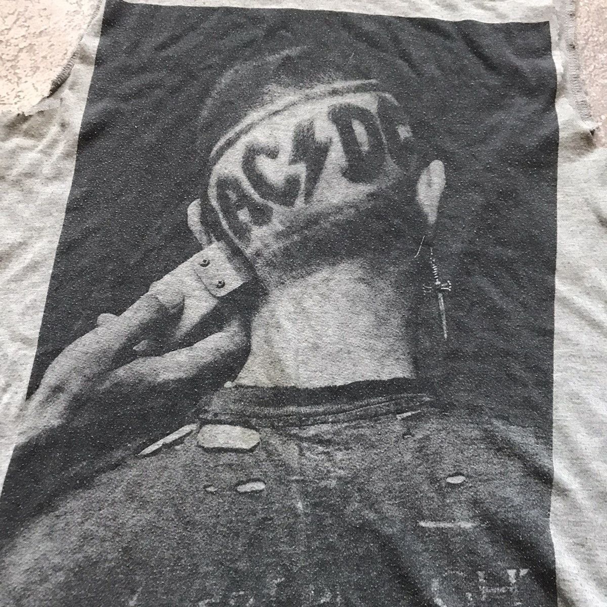 Band Tees VINTAGE AC/DC TANK-TOP BAND TOUR ROCK STREETWEAR Size US L / EU 52-54 / 3 - 4 Thumbnail
