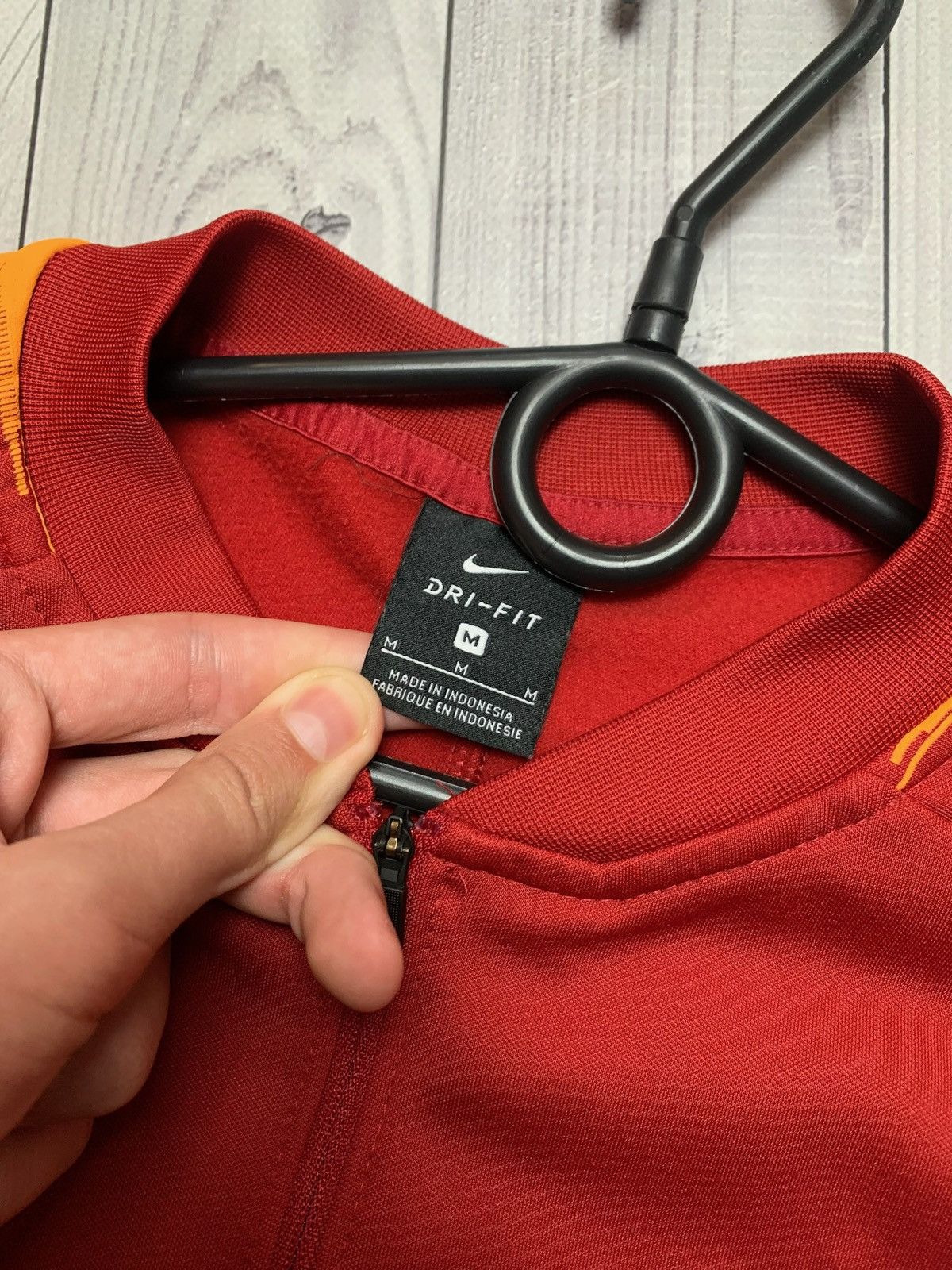 Vintage Vintage Nike Orange Galatasaray soccer track jacket size M Size US M / EU 48-50 / 2 - 3 Thumbnail