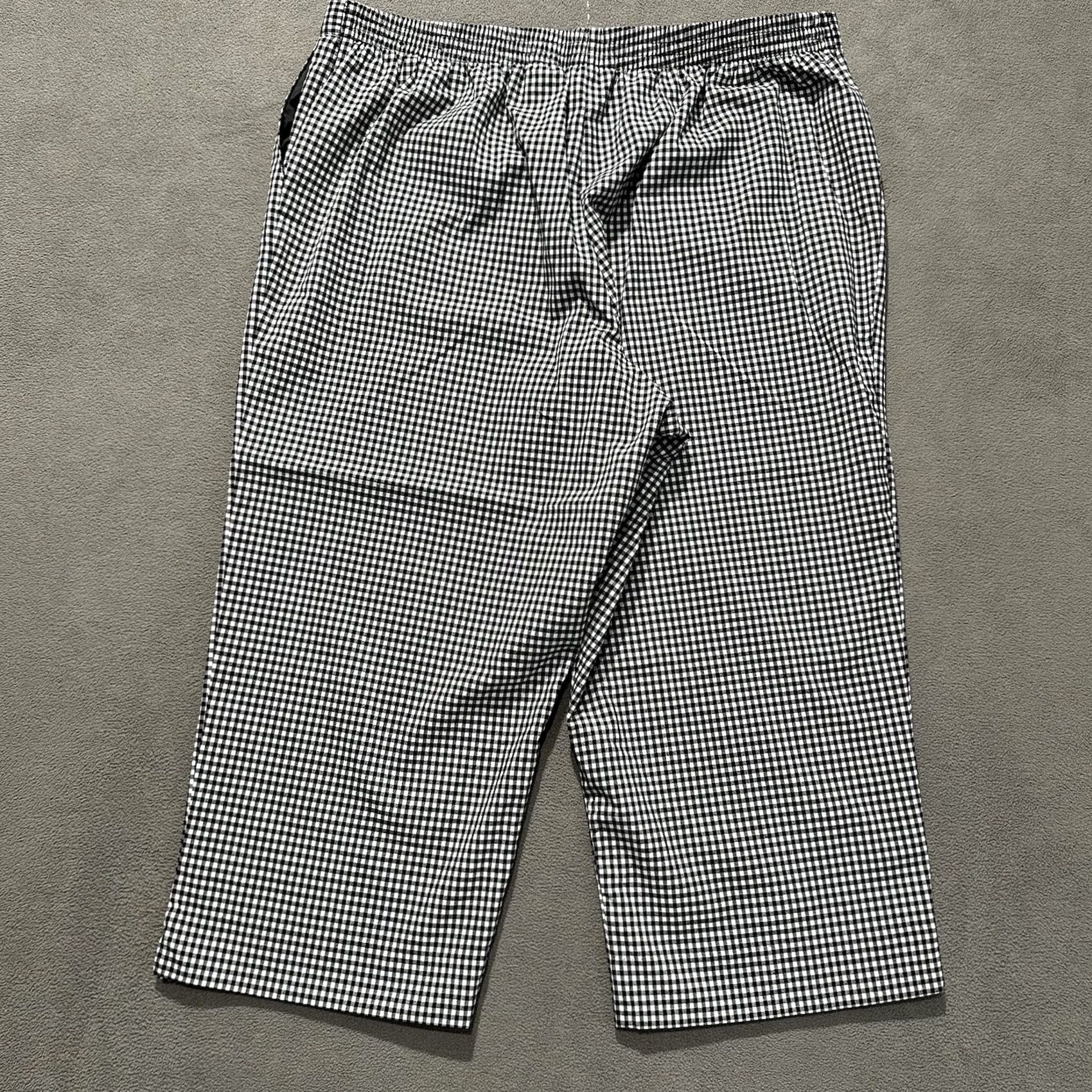 Vintage Alfred Dunner Pants Womens 16 Black Capri White Gingham Elastic Waist Cropped Size 38" / US 16 / IT 52 - 2 Thumbnail