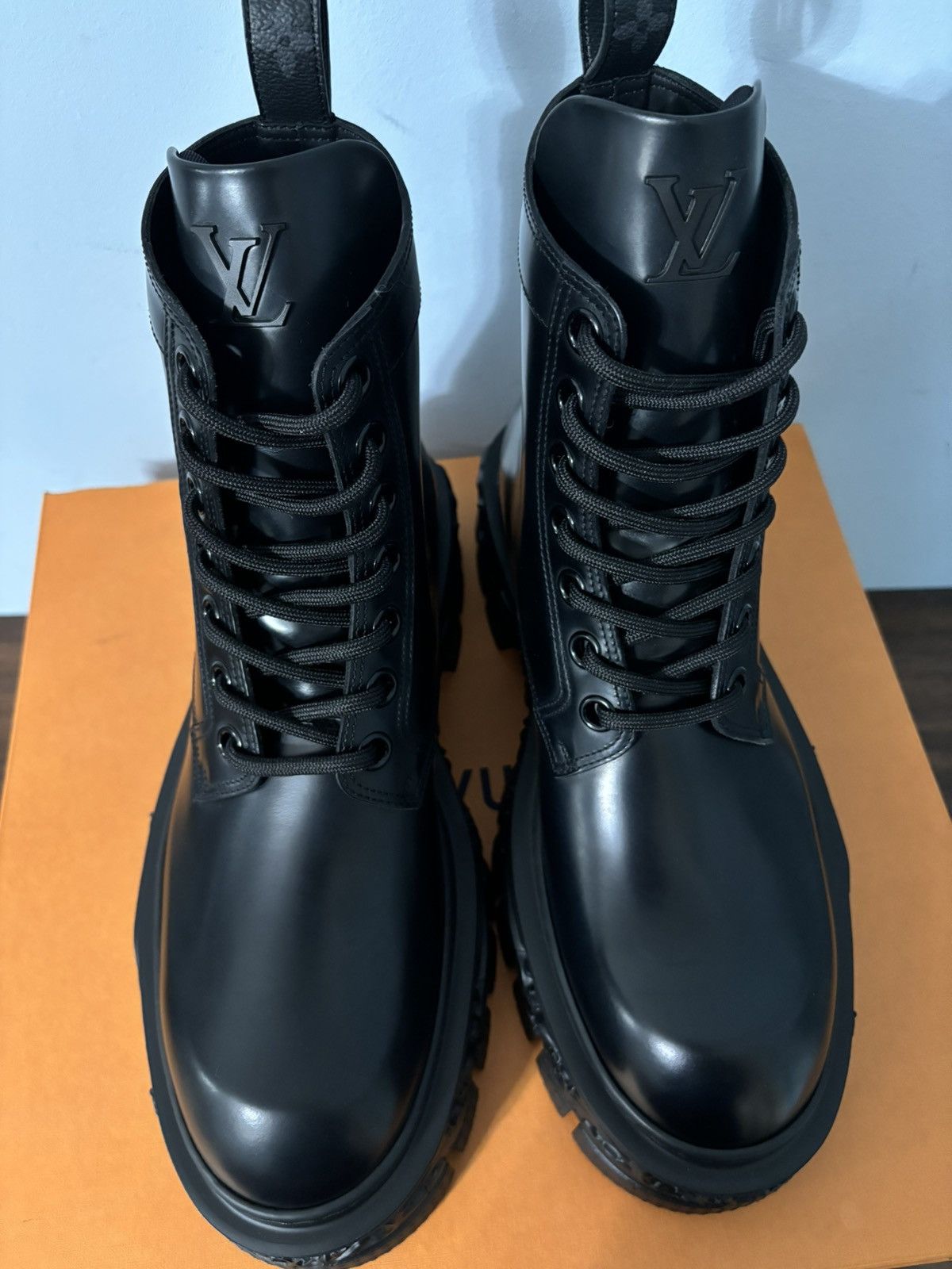 Louis Vuitton Louis Vuitton Baroque Ranger Boot Size US 9 / EU 42 - 2 Thumbnail