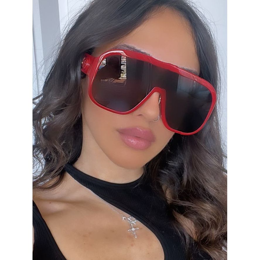image of New Dior Bobbysportm1U Sunglasses In Red, Men's