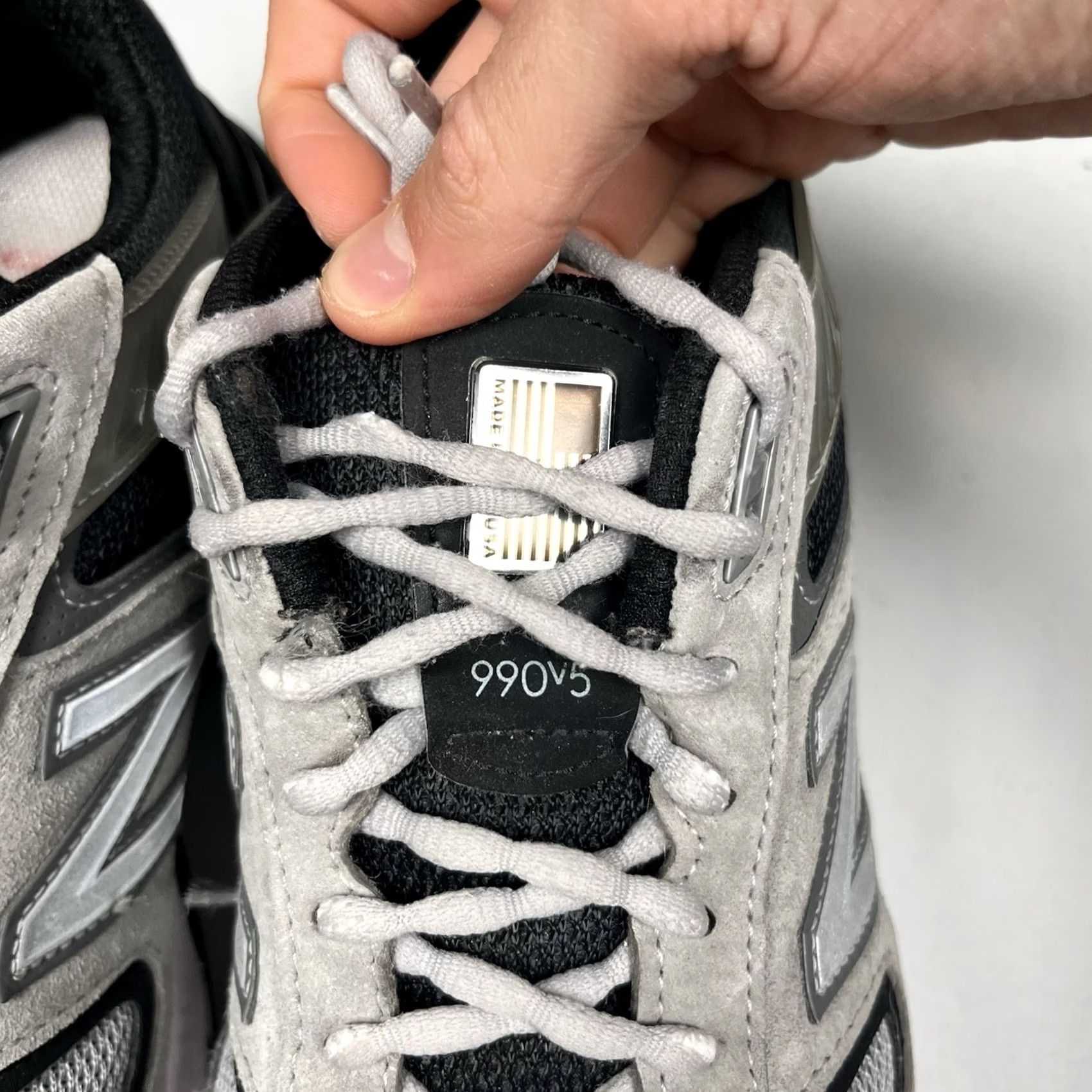 New Balance New Balance 990v5 Sneakers US 9 D Kool Grey Black Made in USA 2020 M990GB5 Size US 9 / EU 42 - 4 Thumbnail