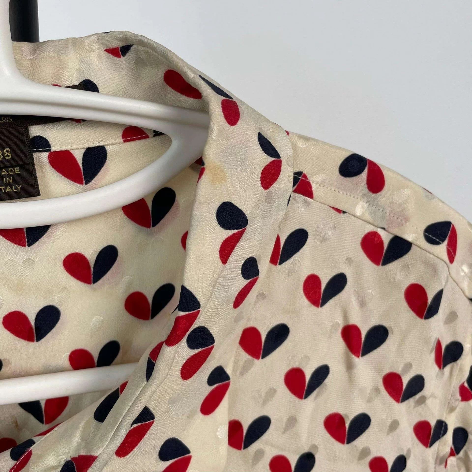 Louis Vuitton LV silk heart print red shirt 38 Size S / US 4 / IT 40 - 6 Thumbnail