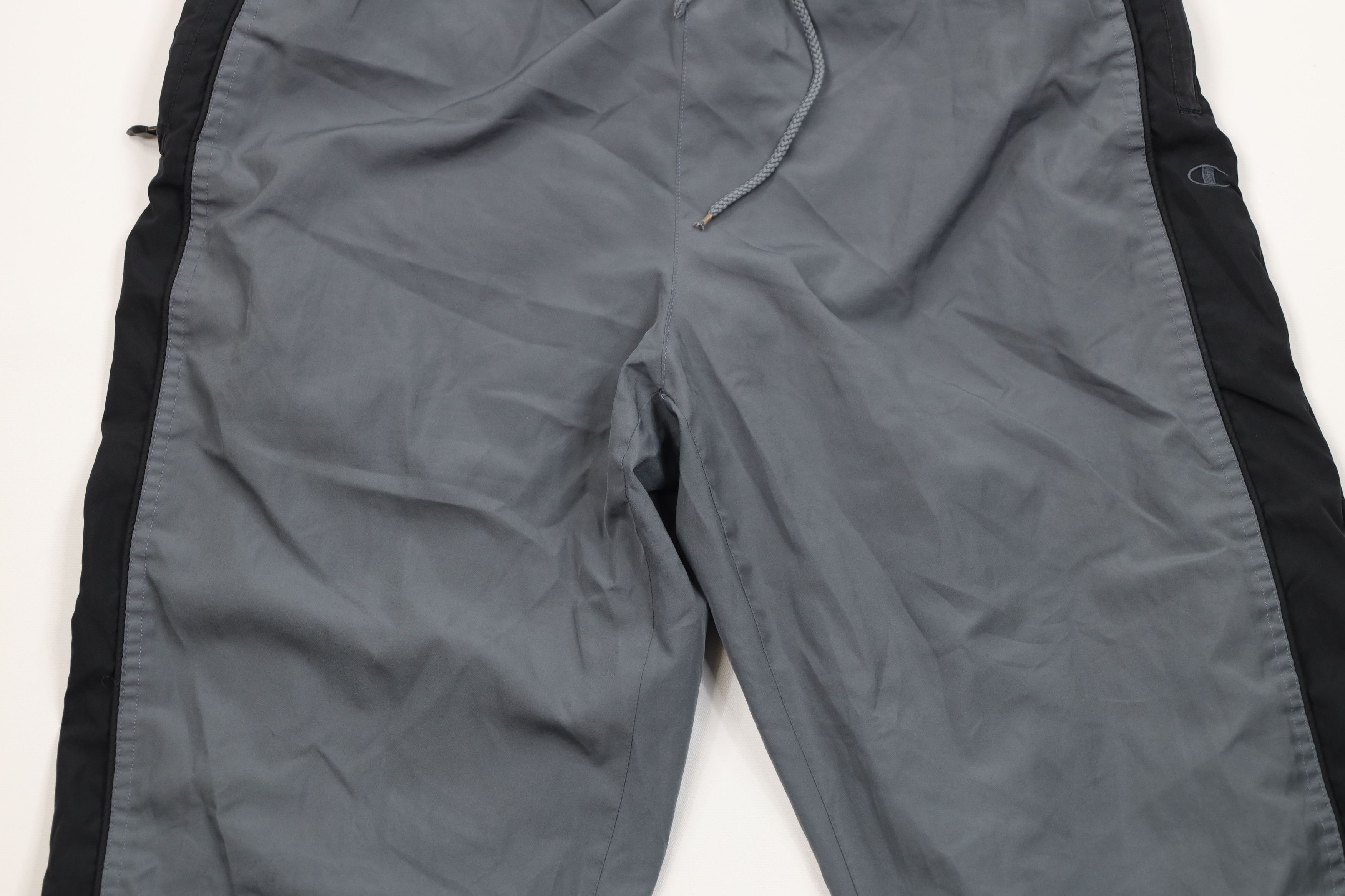 Champion Vintage 90s Champion Block Wide Leg Windbreaker Pants Gray Size US 36 / EU 52 - 3 Thumbnail