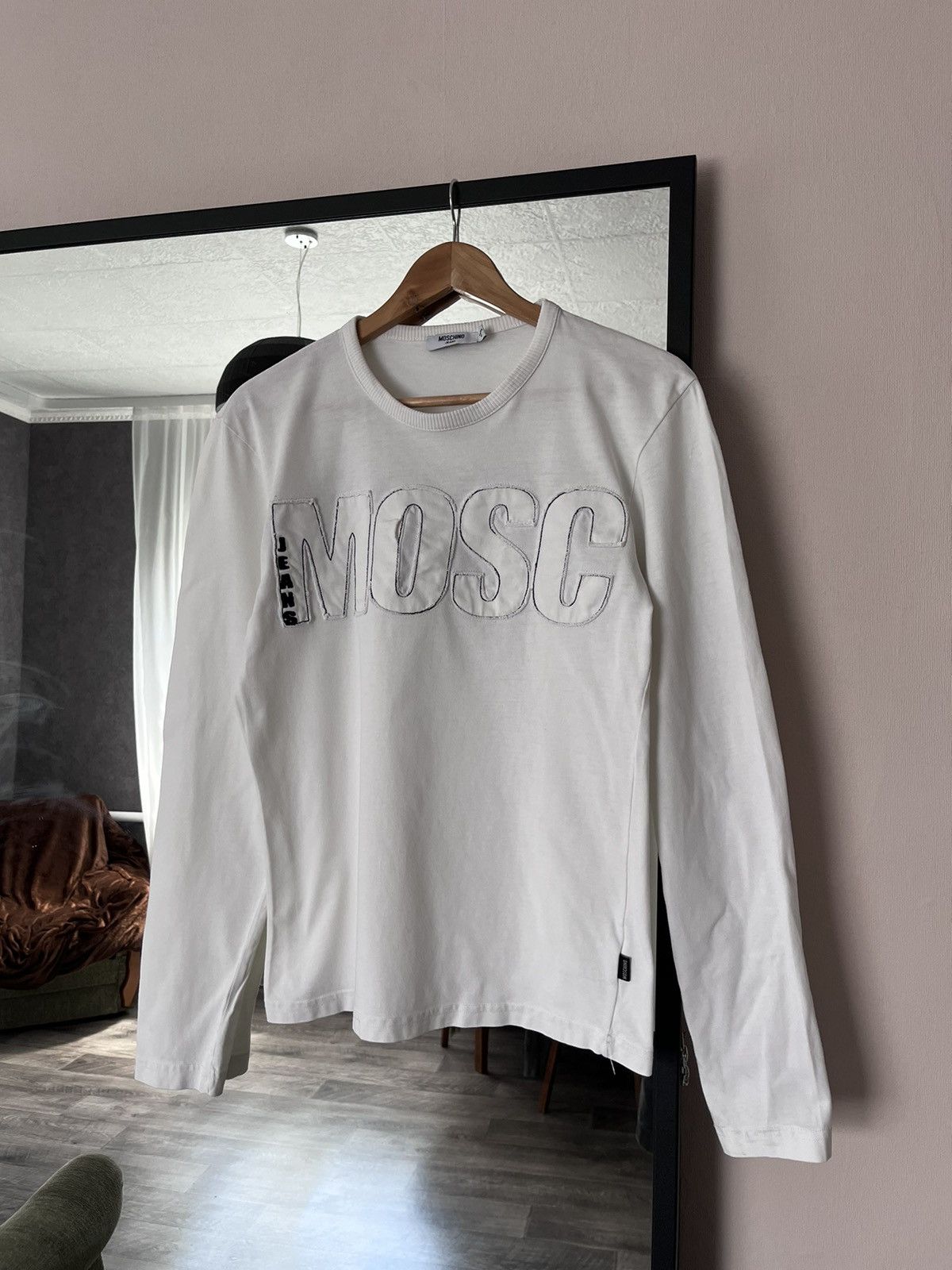 Moschino Vintage Moschino Long Sleeve Avant Garde Moschino Crewneck Size US M / EU 48-50 / 2 - 1 Thumbnail