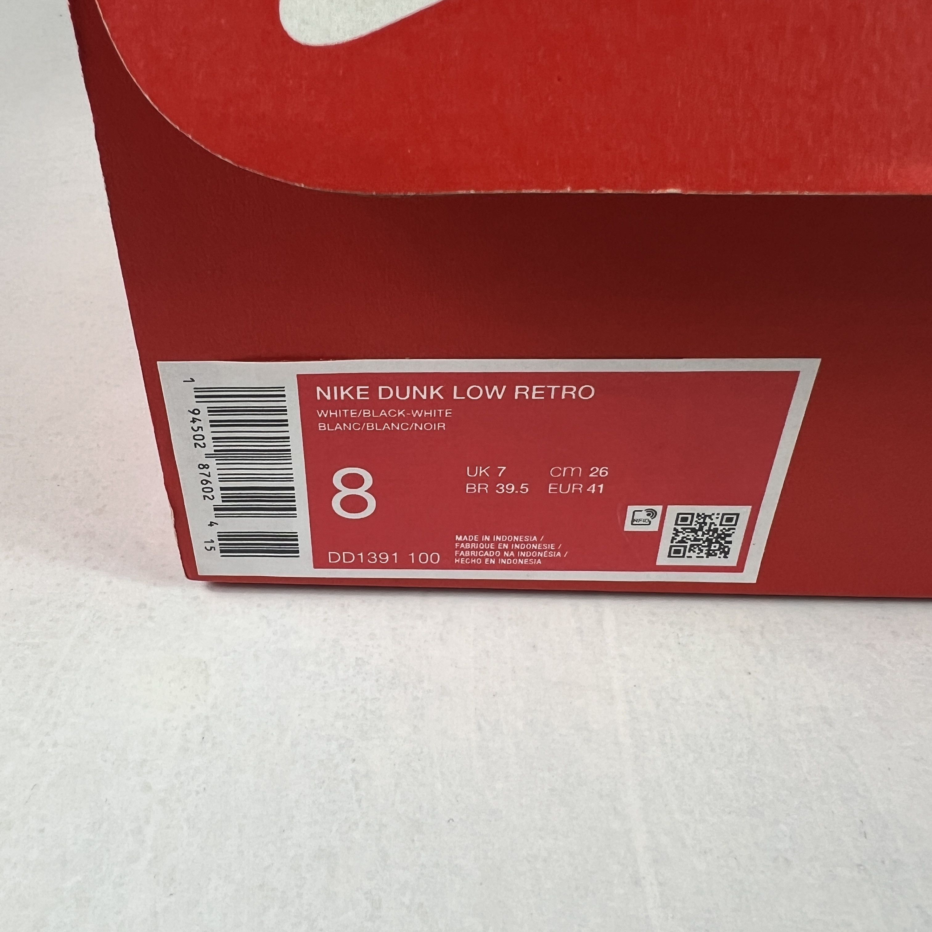 Nike Nike Dunk Low Top Shoes Mens 8 Panda Black & White Sneakers Size US 8 / EU 41 - 10 Thumbnail