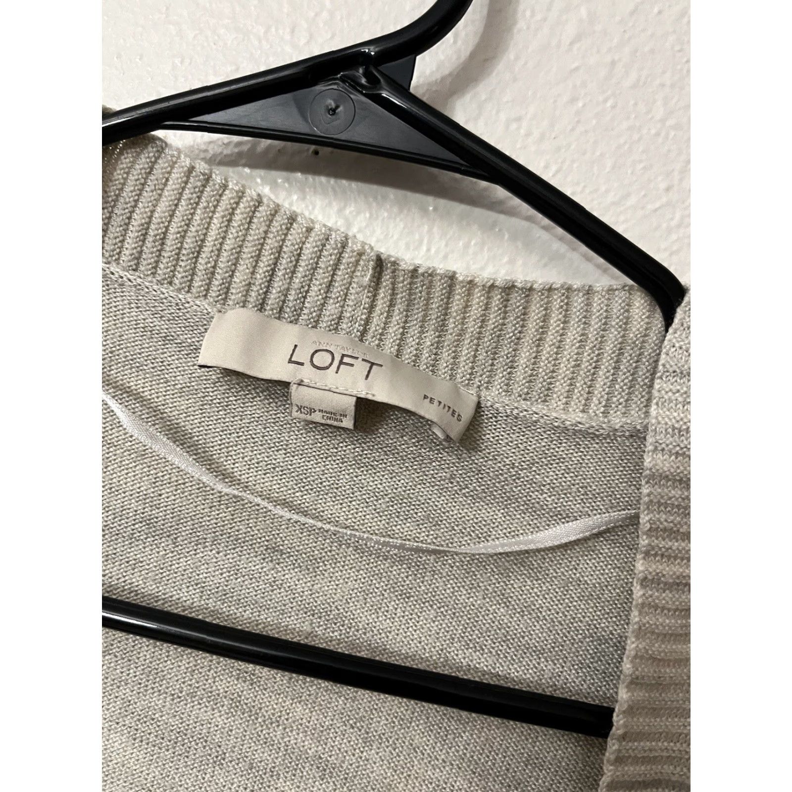 Ann Taylor VINTAGE Ann Taylor LOFT Cardigan Sweater Gray Open Front Long Sleeve PXS Petite Womens Wool/Cotton Blend, Open Front, Gray Size XS / US 0-2 / IT 36-38 - 2 Thumbnail